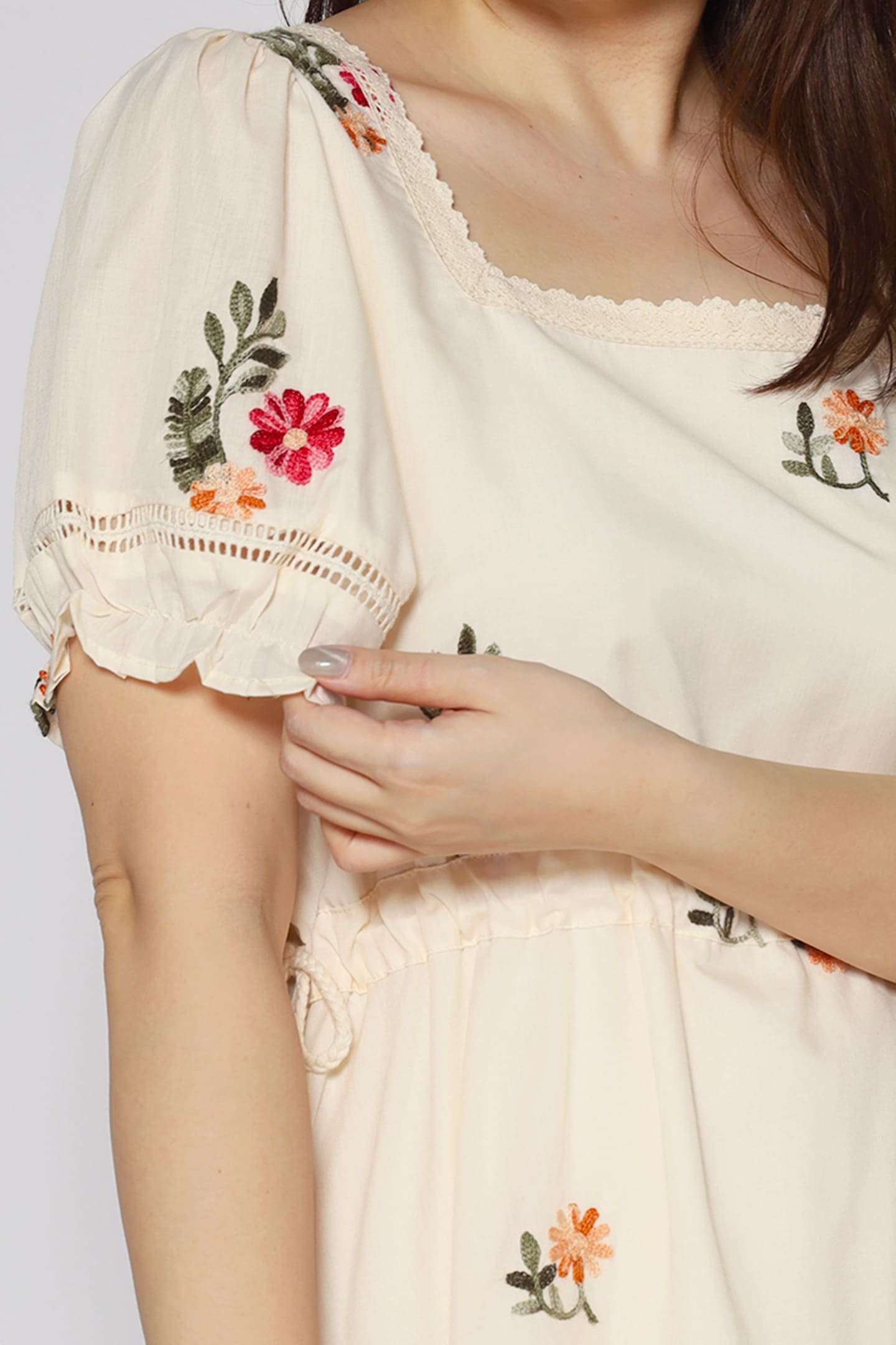 Backorders Victoria Dress in Floral Embroidery