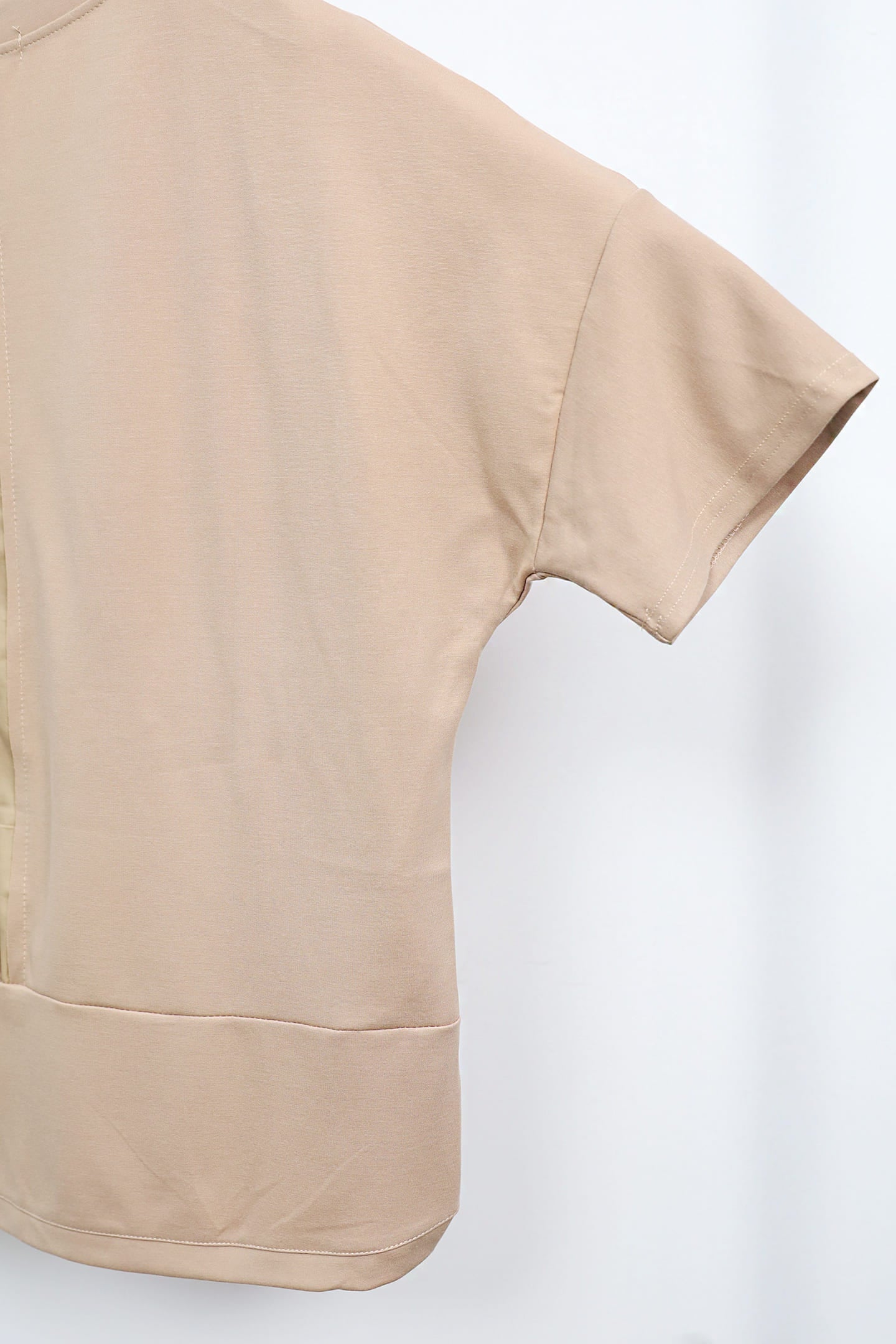 Easy By TE - Weekend Ready Top in Khaki
