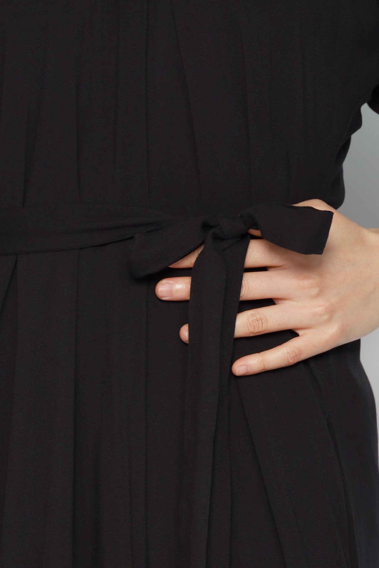 Whitney V Dress in Black