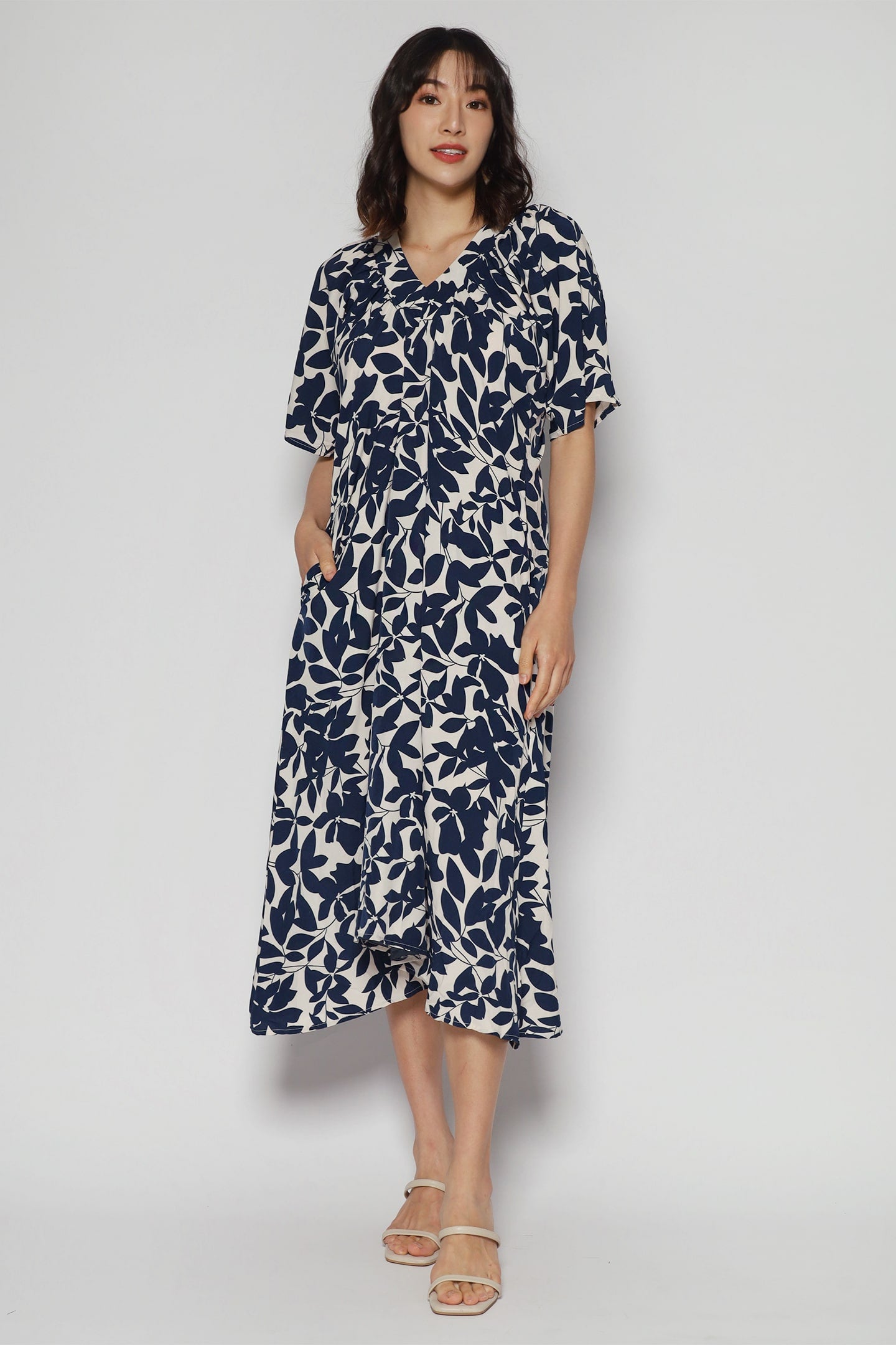 Whitney V Dress in Trumpet Vine