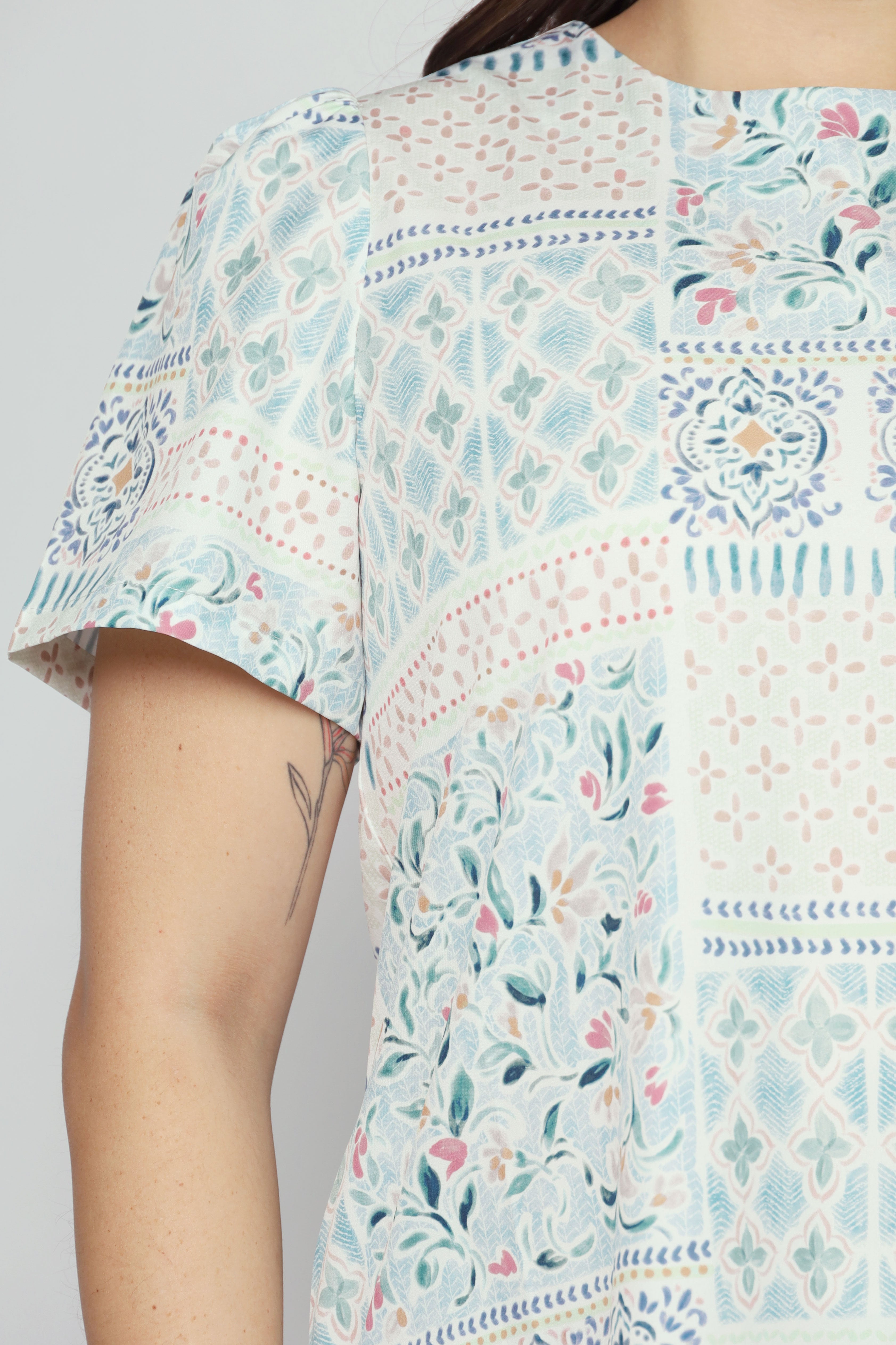 Xing Dress in Sweet Mosaic