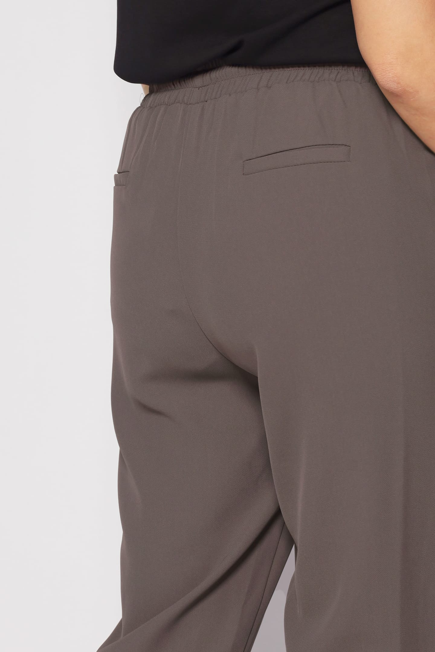 Yancy Pants in Grey