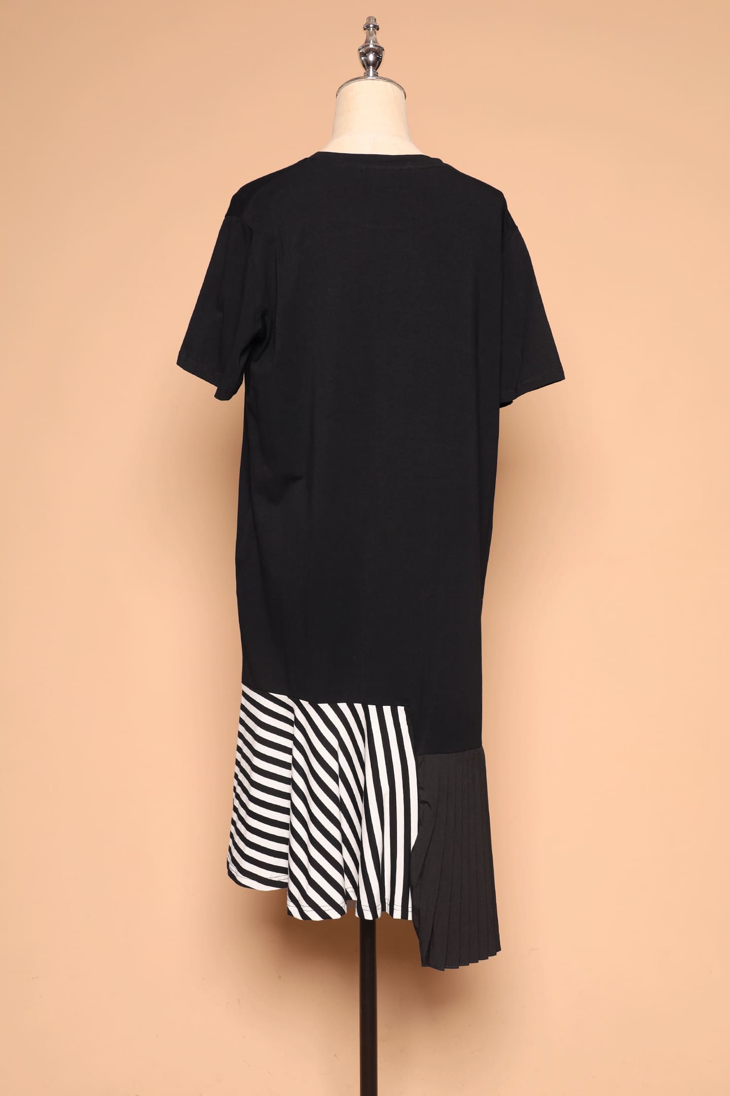 PO - Yara Monochrome Dress