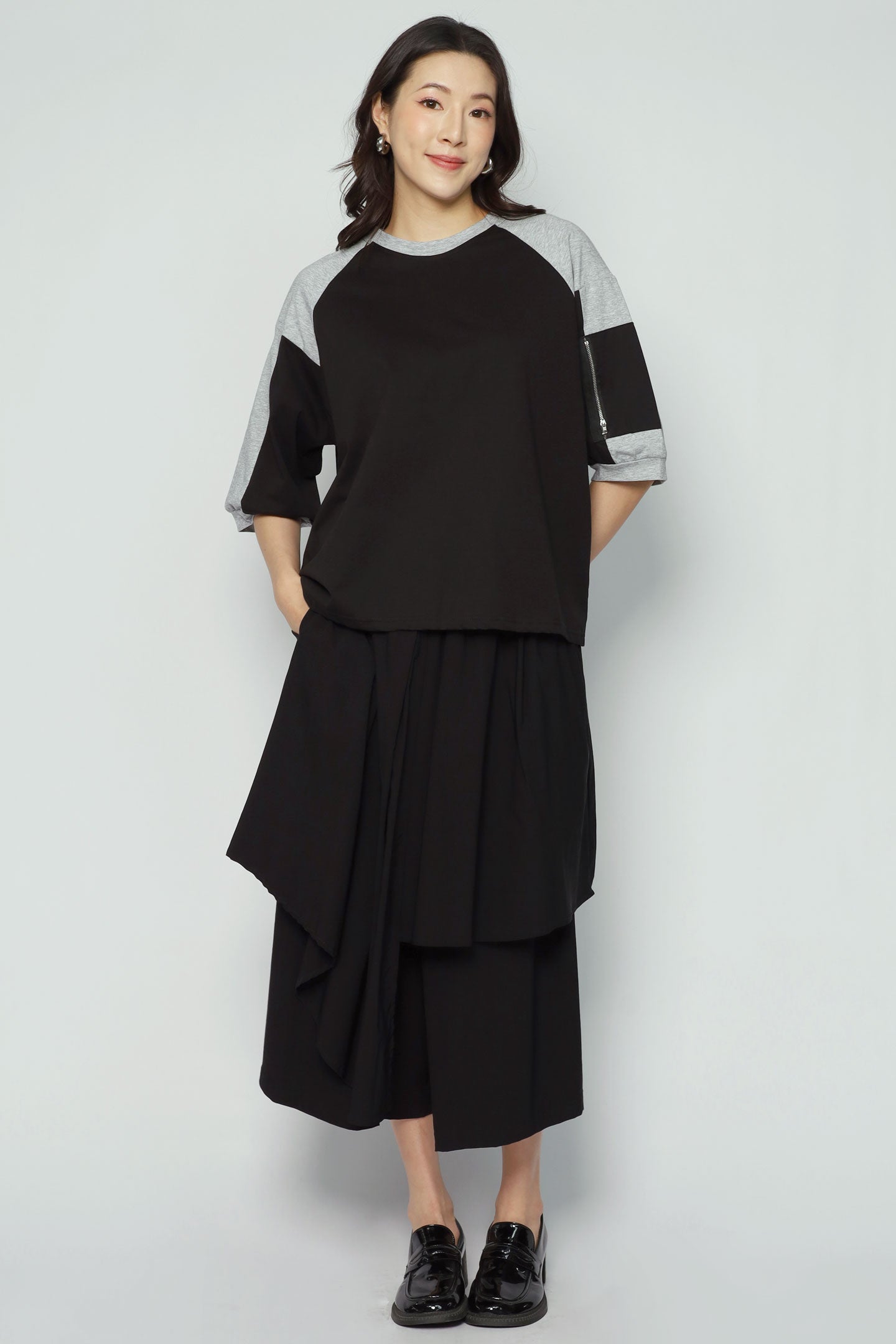 Yewen Colourblock Top in Black