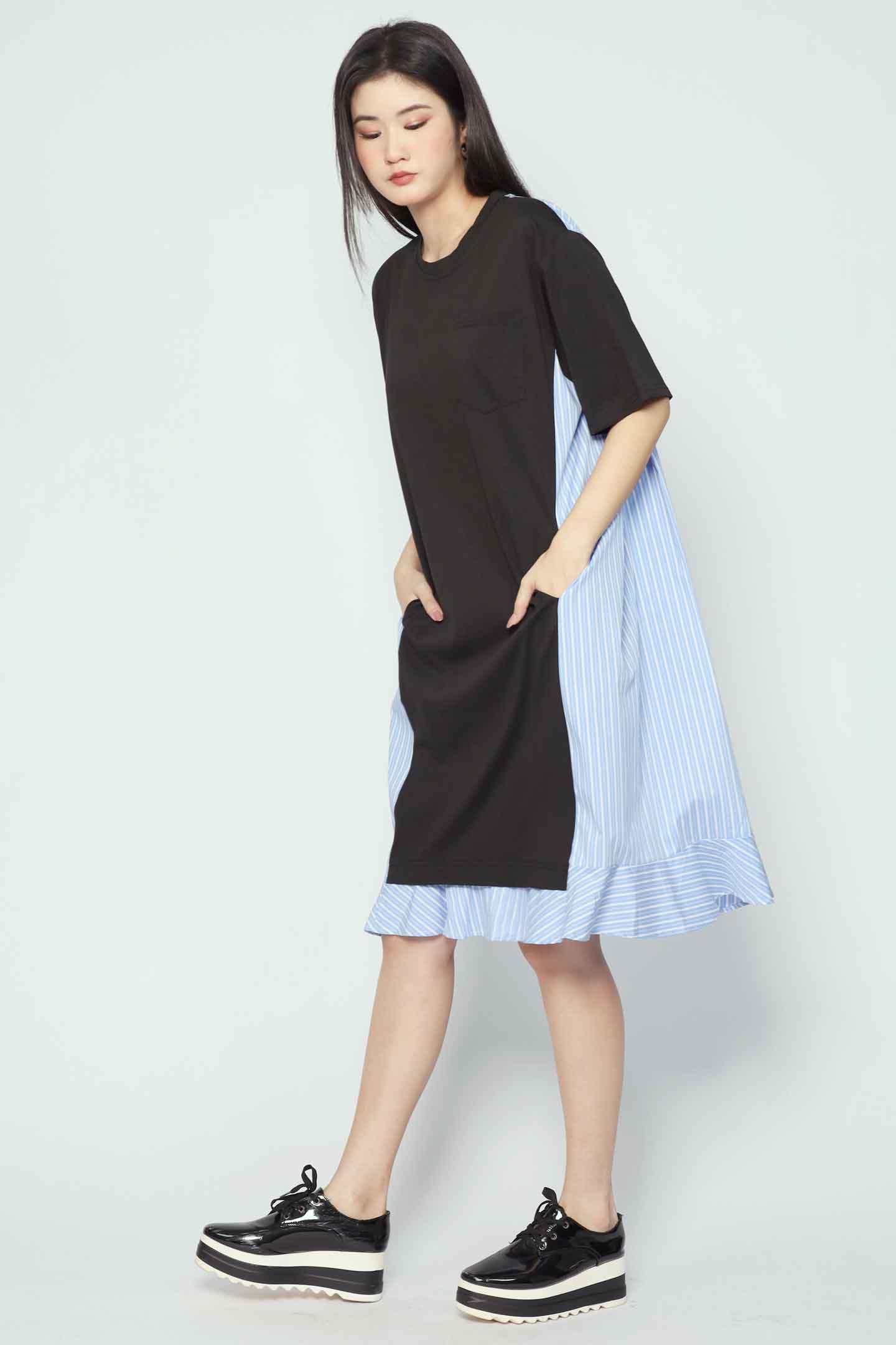 Yong Pinstripes Dress in Black