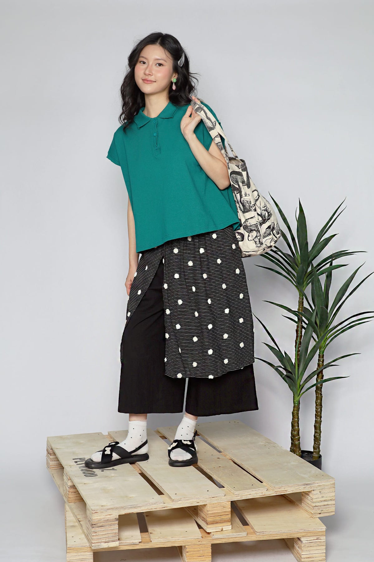 JOY - Zinnie Polo Top in Green