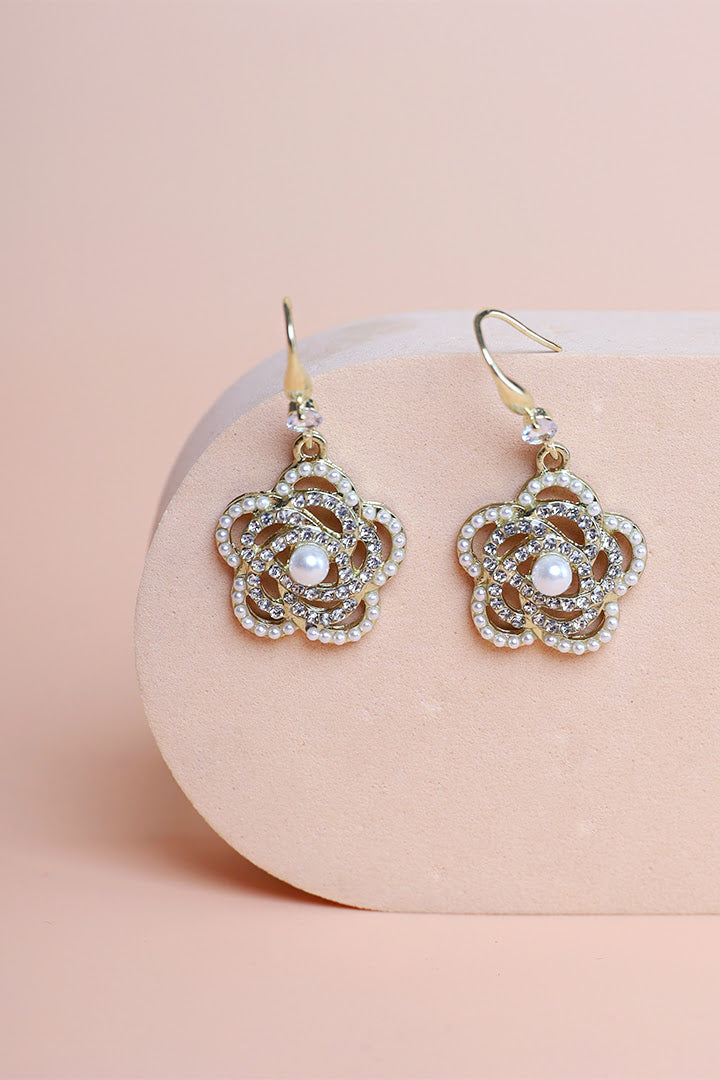 Classy Rose with Mini Pearls Earrings