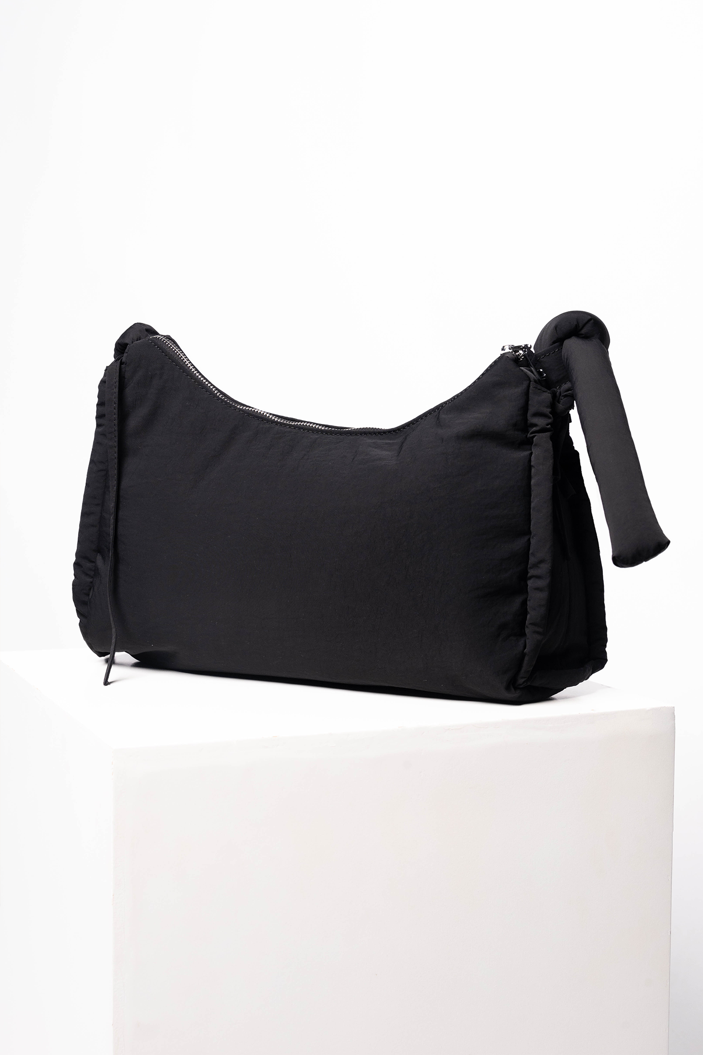 Crossbody Puff Bag in Black