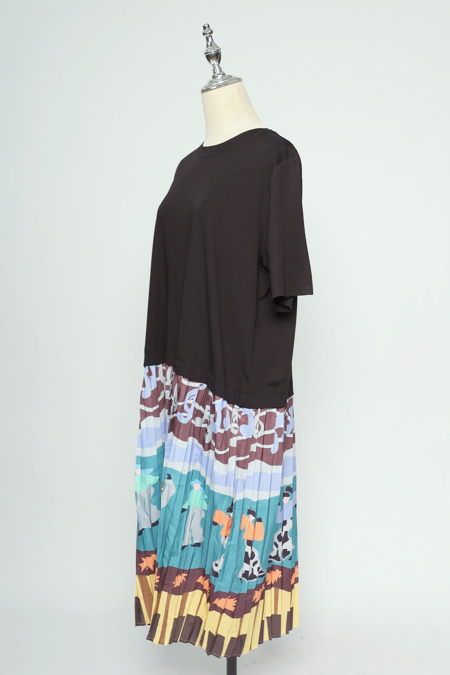 PO - Violie Dress in Summer Escape