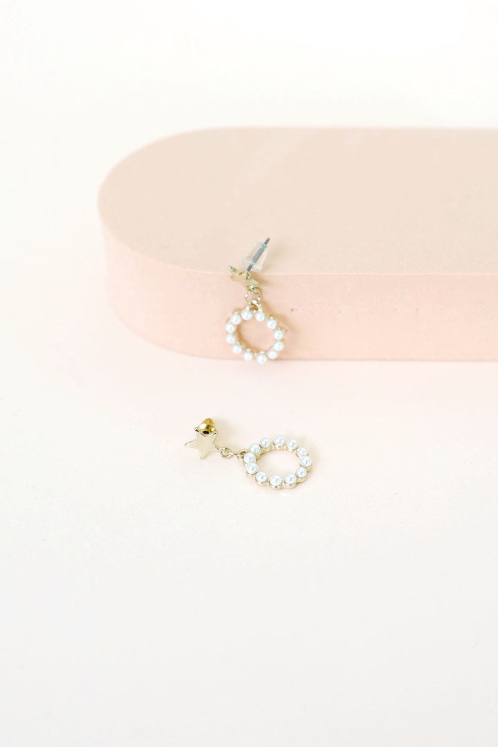 Round Pearl Star Earrings