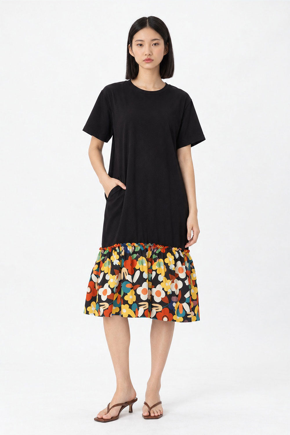 Robyn Dress in Groovy Bloom