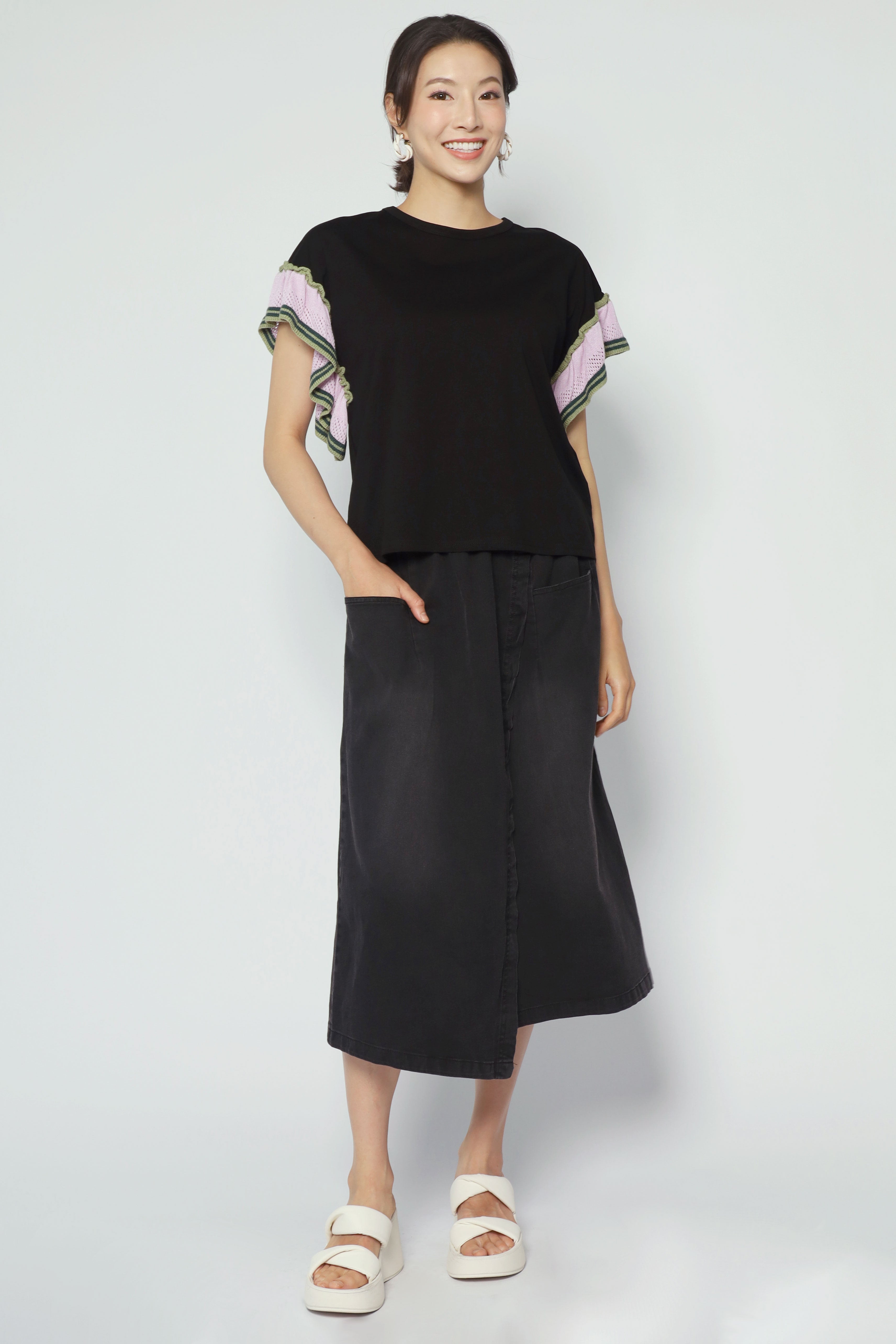 Aurelia Contrast Sleeves Top in Black
