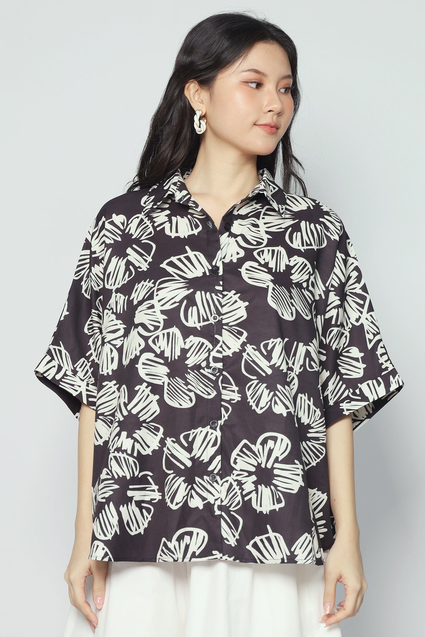 Avo Shirt in Wiggles Scribbles