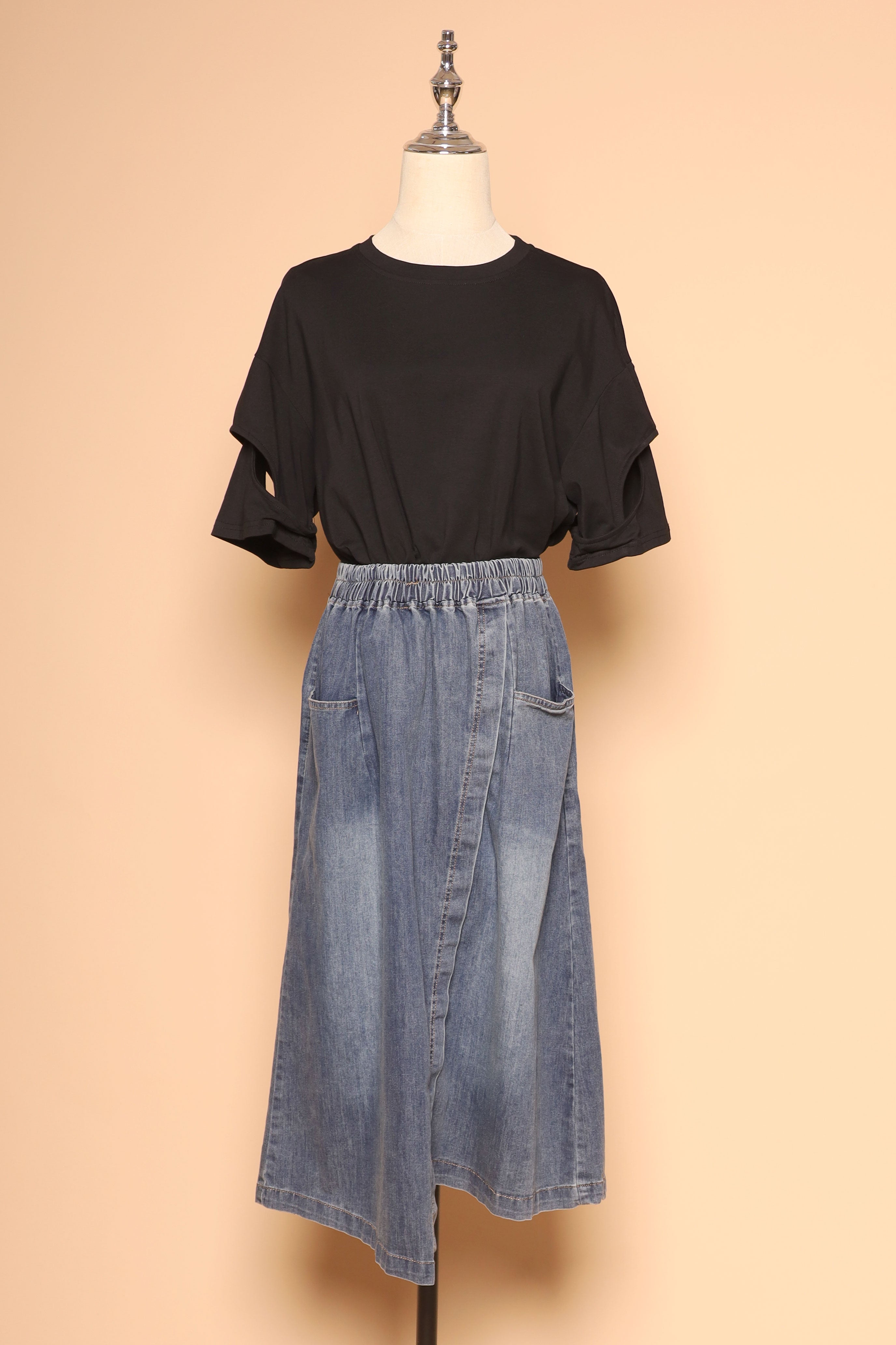 PO - Axel Top in Black