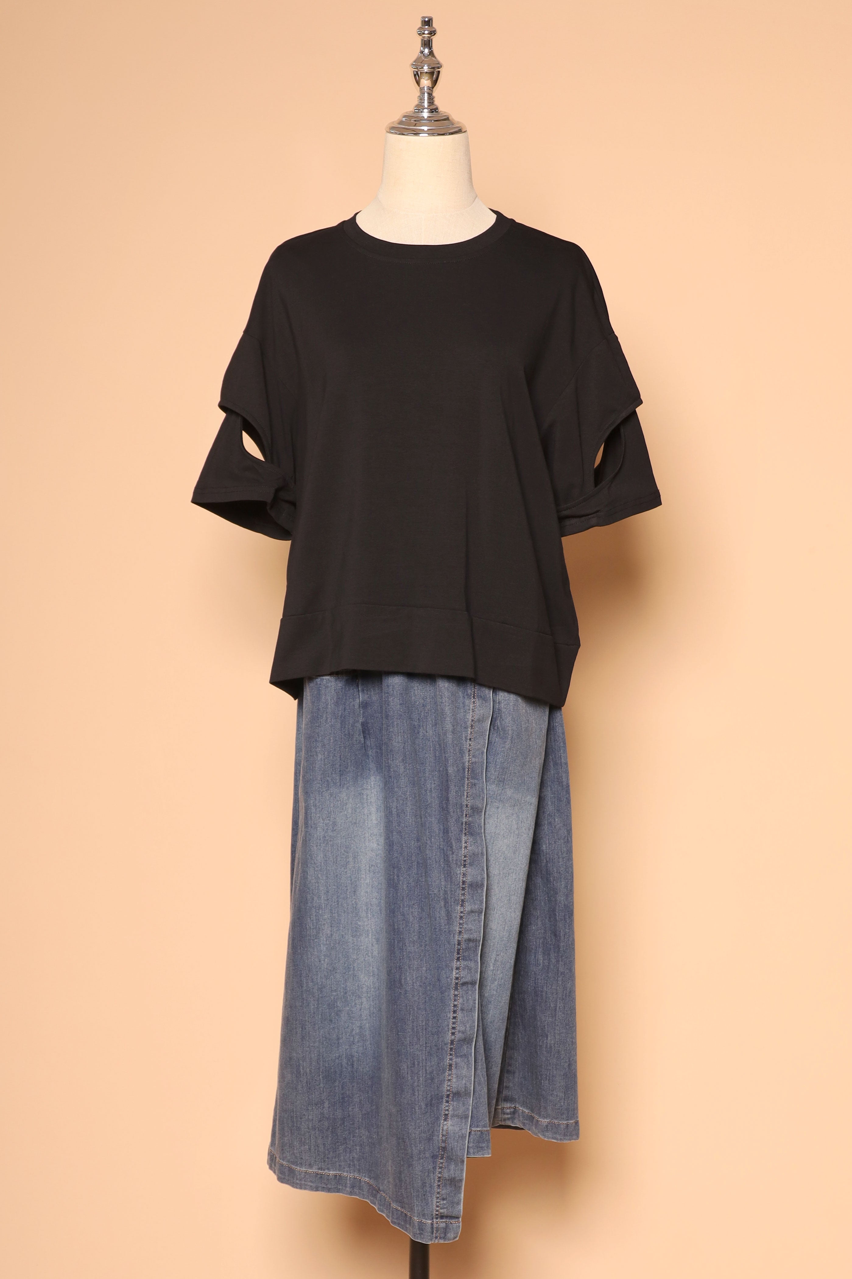PO - Axel Top in Black