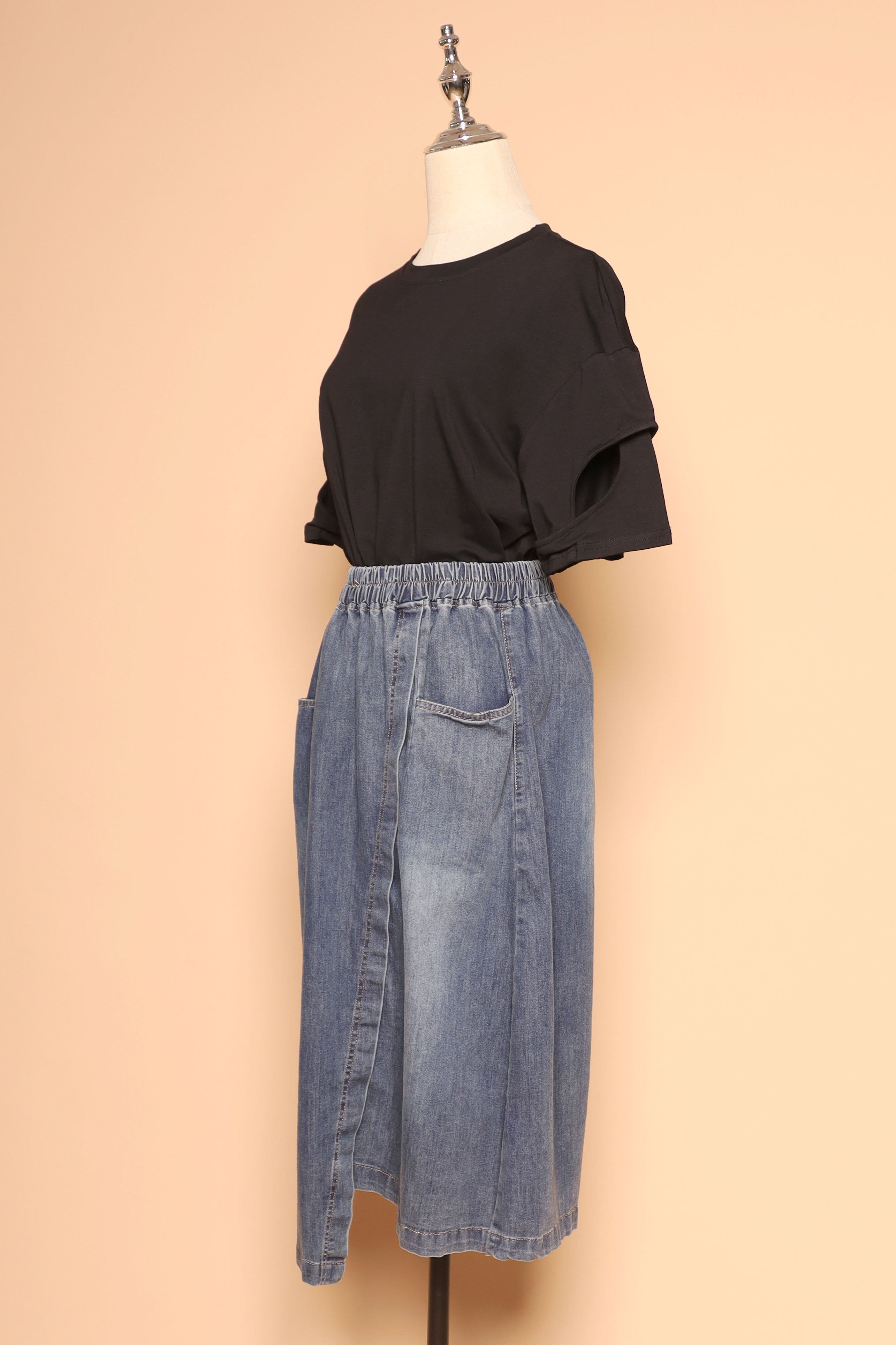 PO - Axel Top in Black