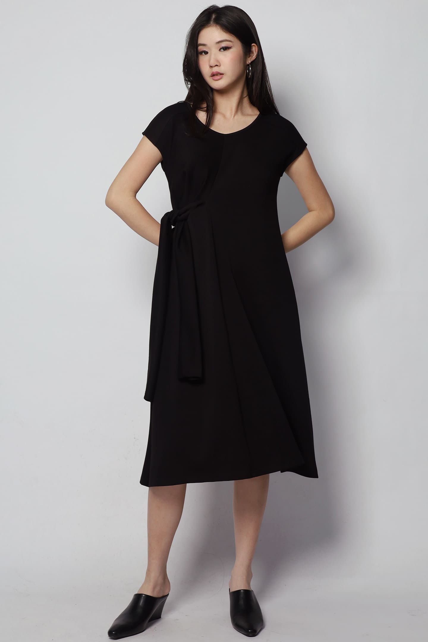 Arisa Tie Dress in Black