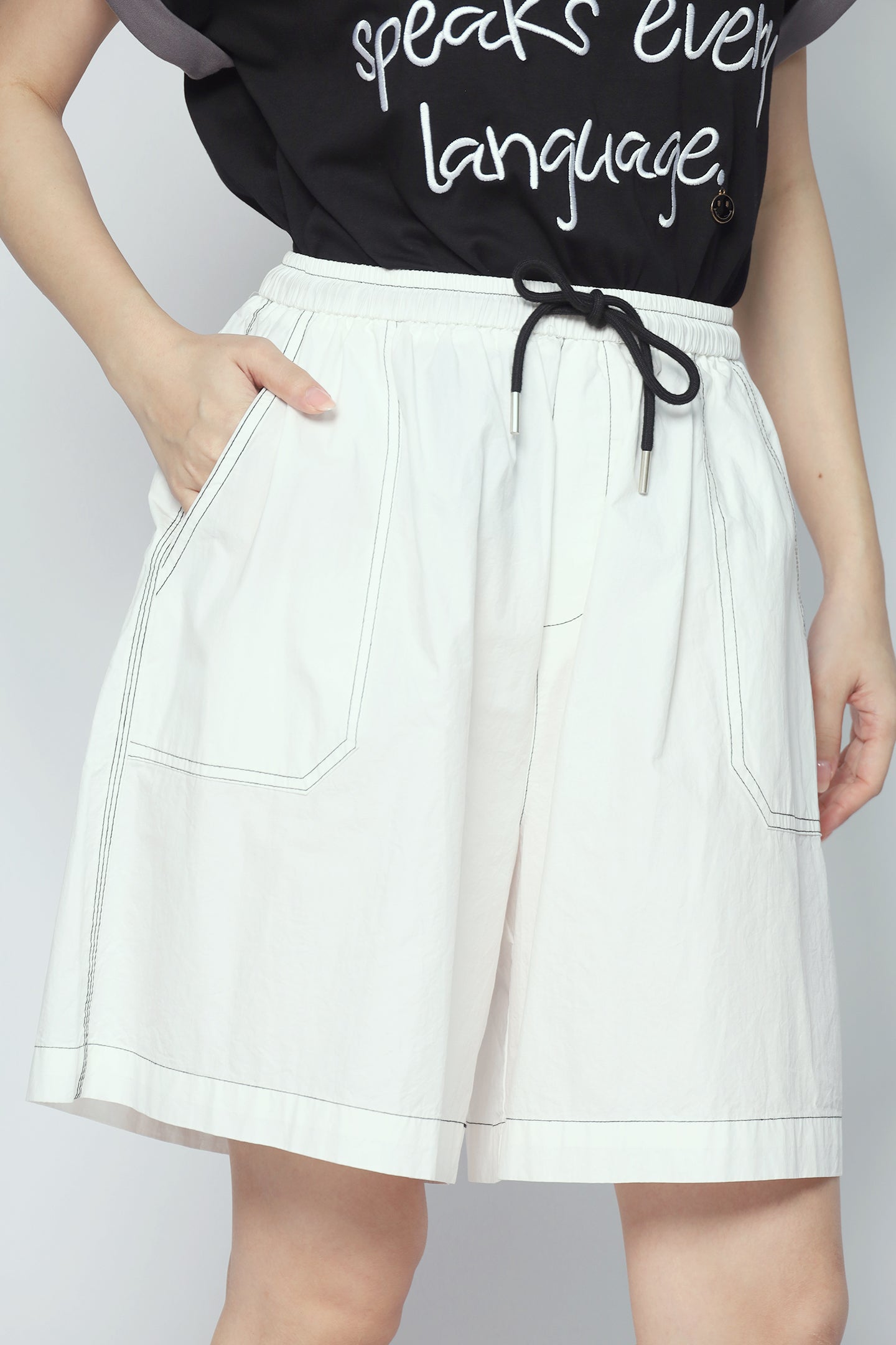 Bria Shorts in White