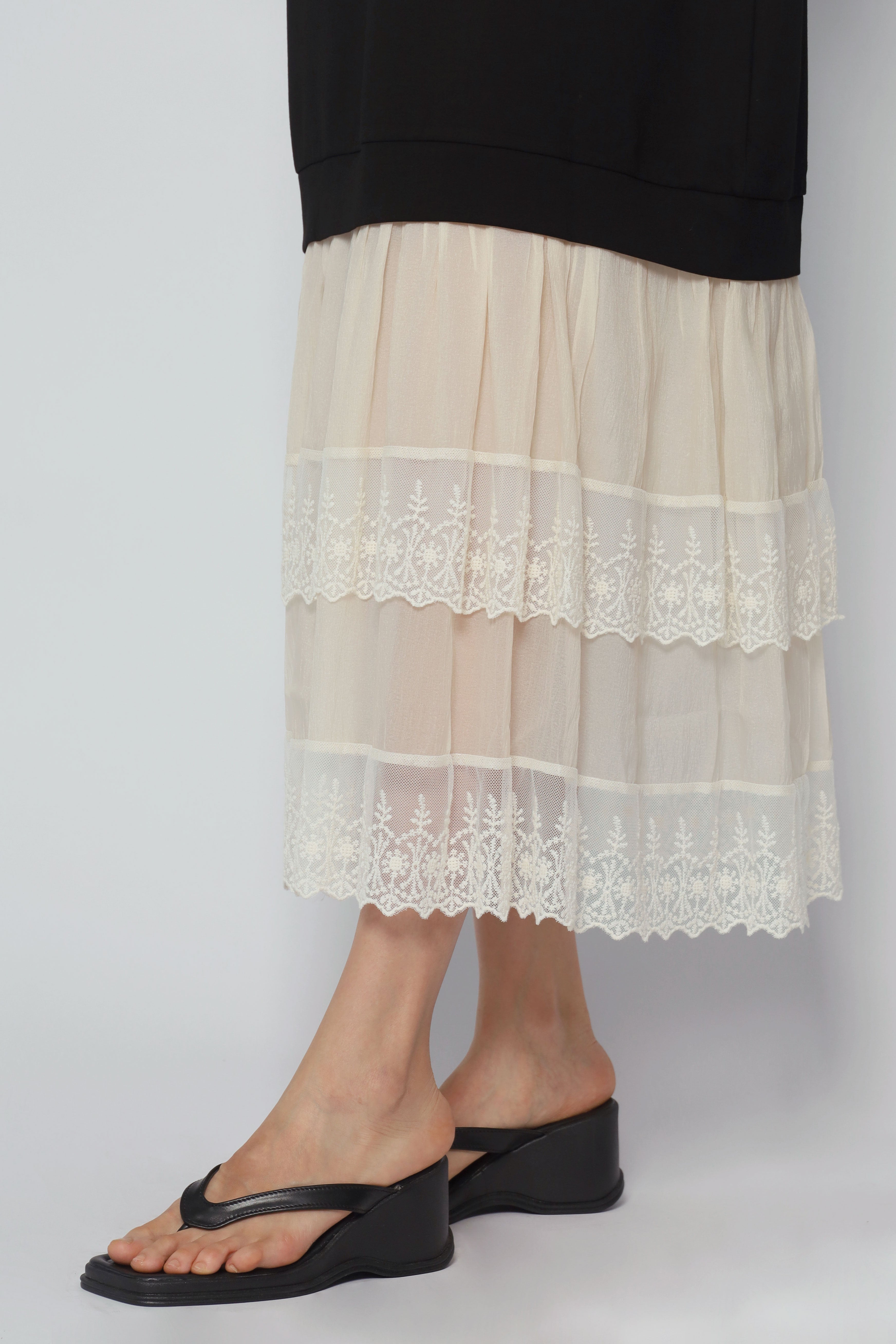 Backorders Brighton Dress in Black