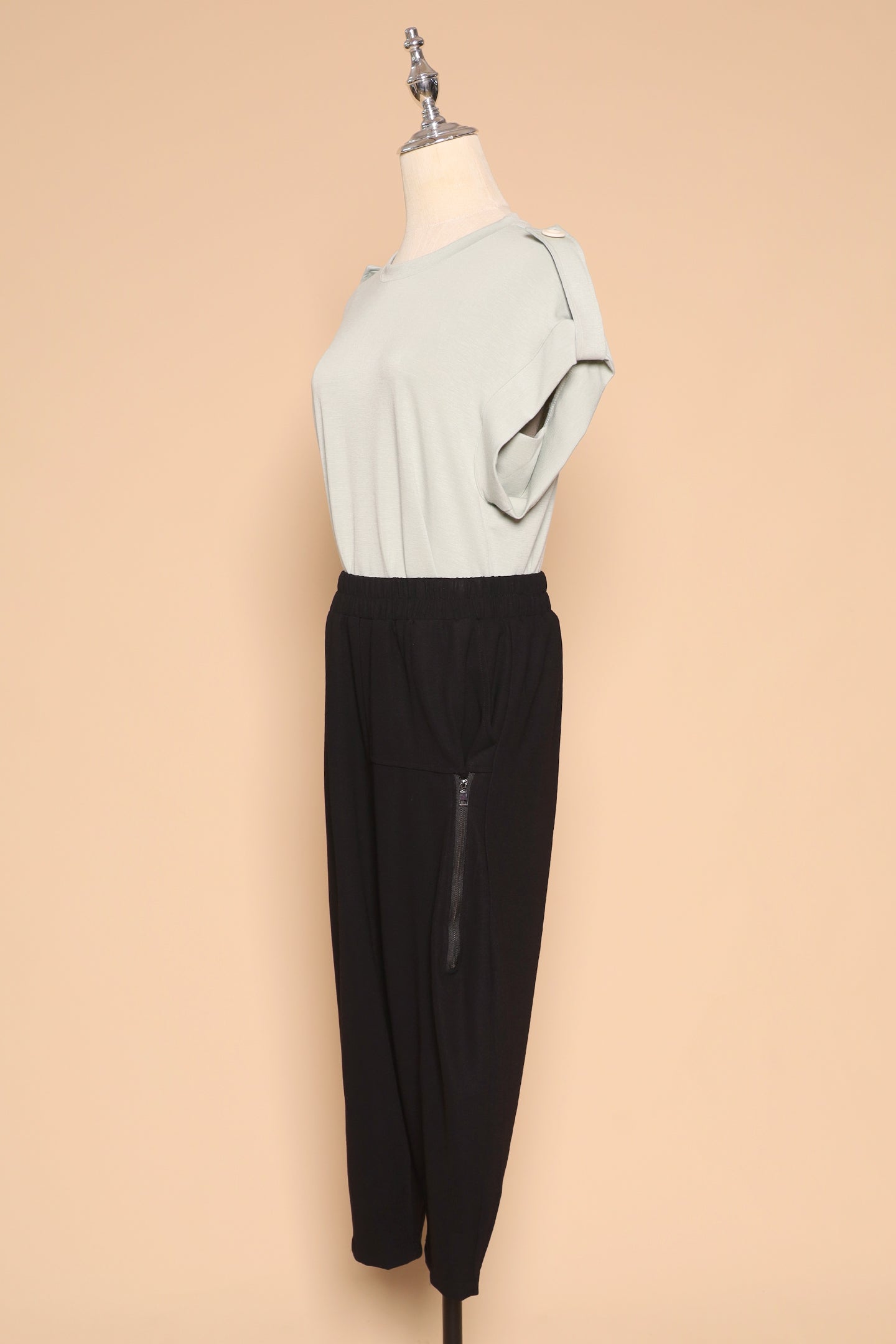 PO - Broom Zipper Pants