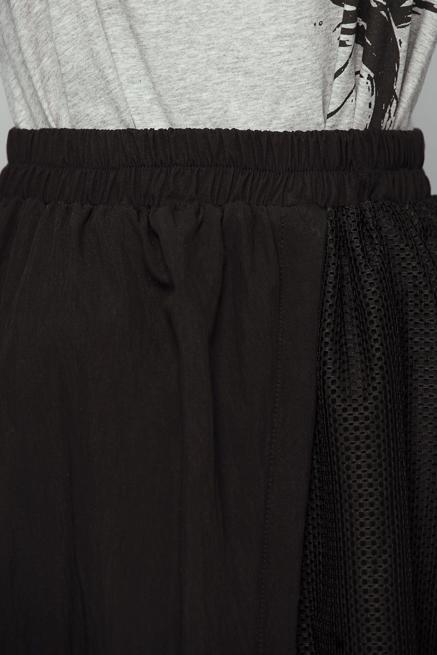 PO - Buken Netted Skirt in Black