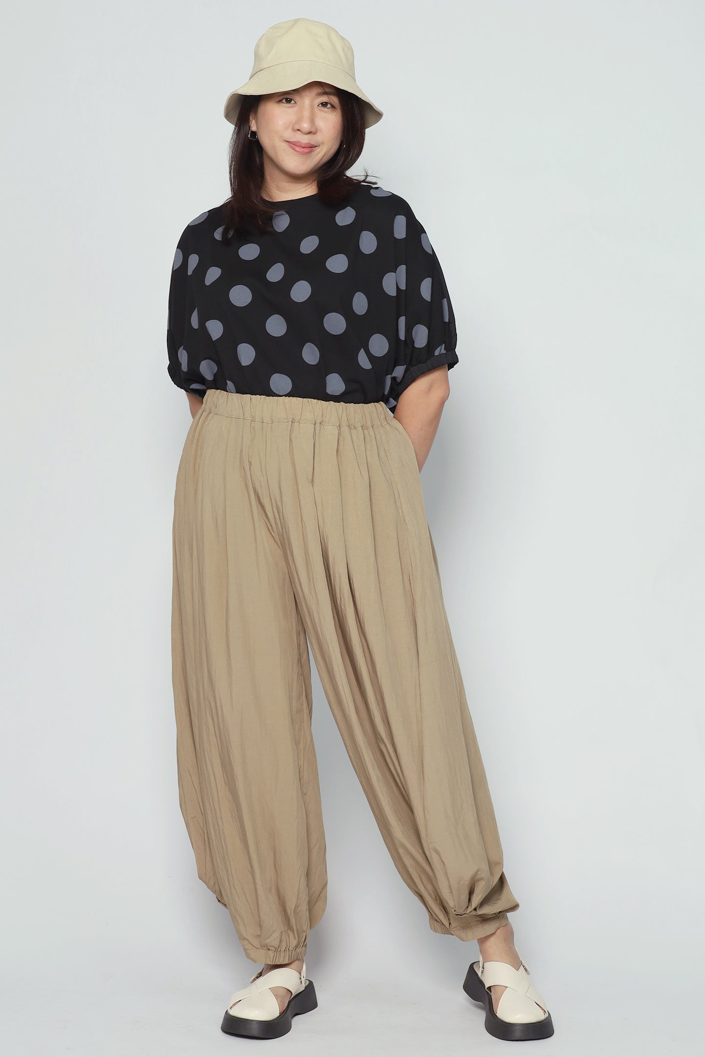 Cedar Pants in Khaki