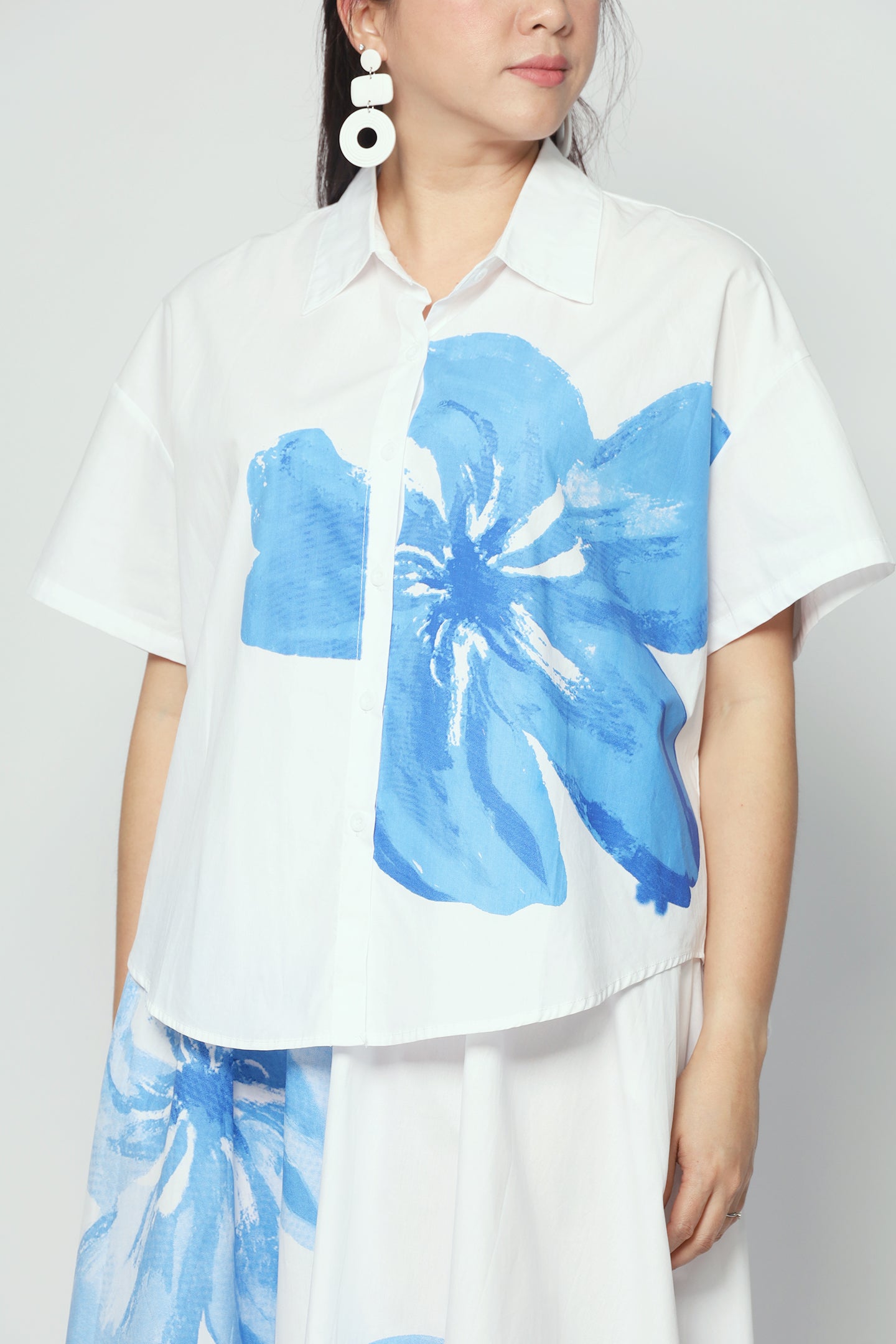 Backorders Cheong 2 in 1 Top and Skirt Set in White