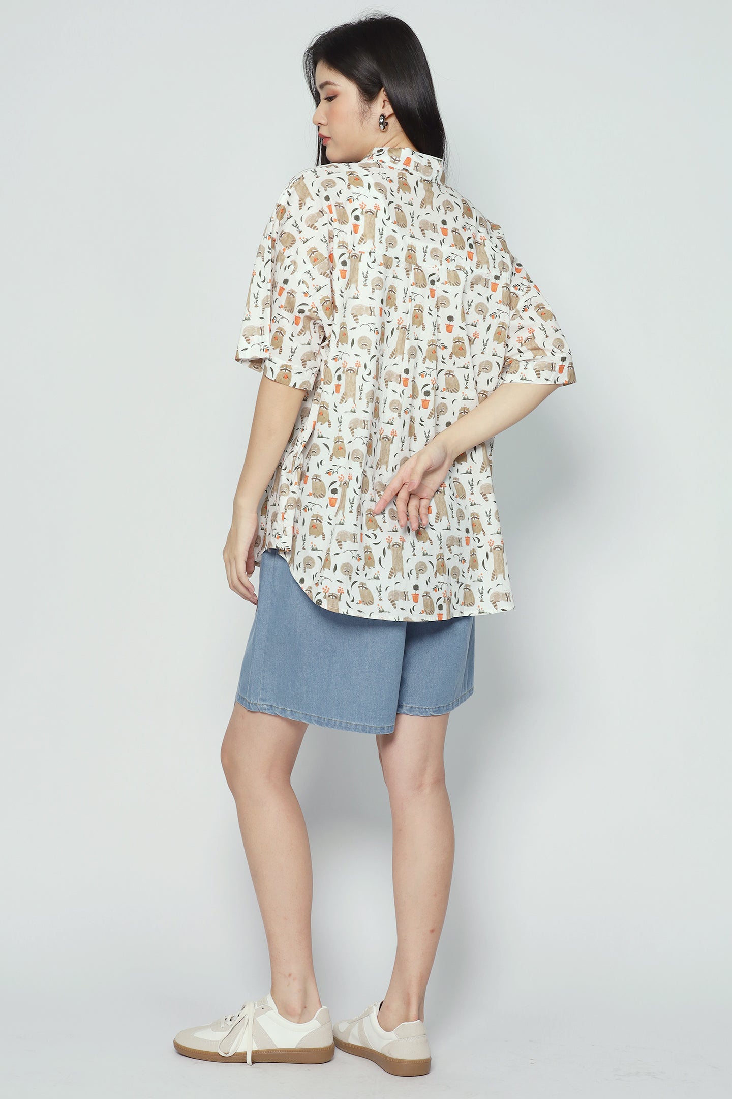 Cutie Shirt in Racoons