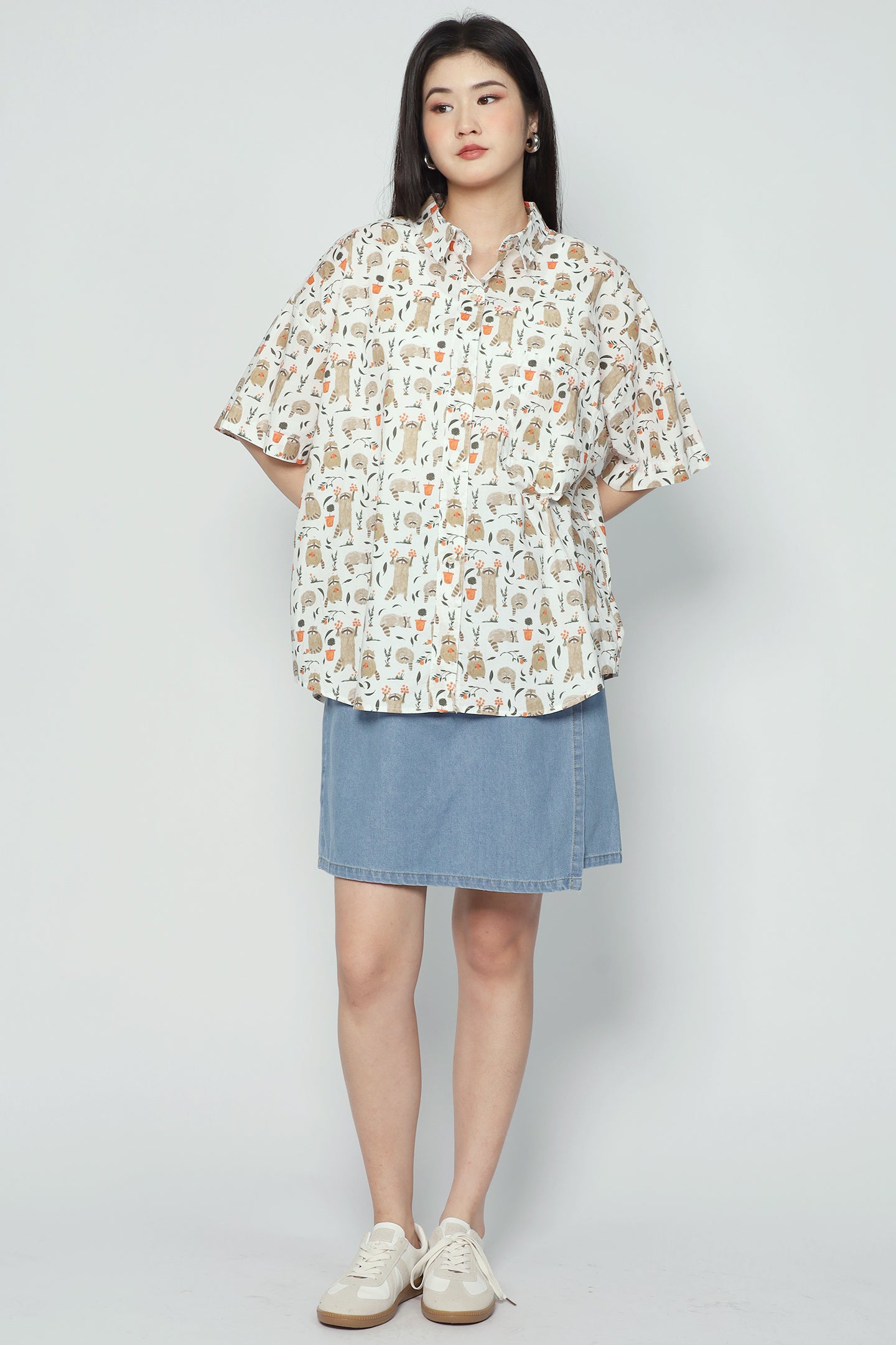 Cutie Shirt in Racoons