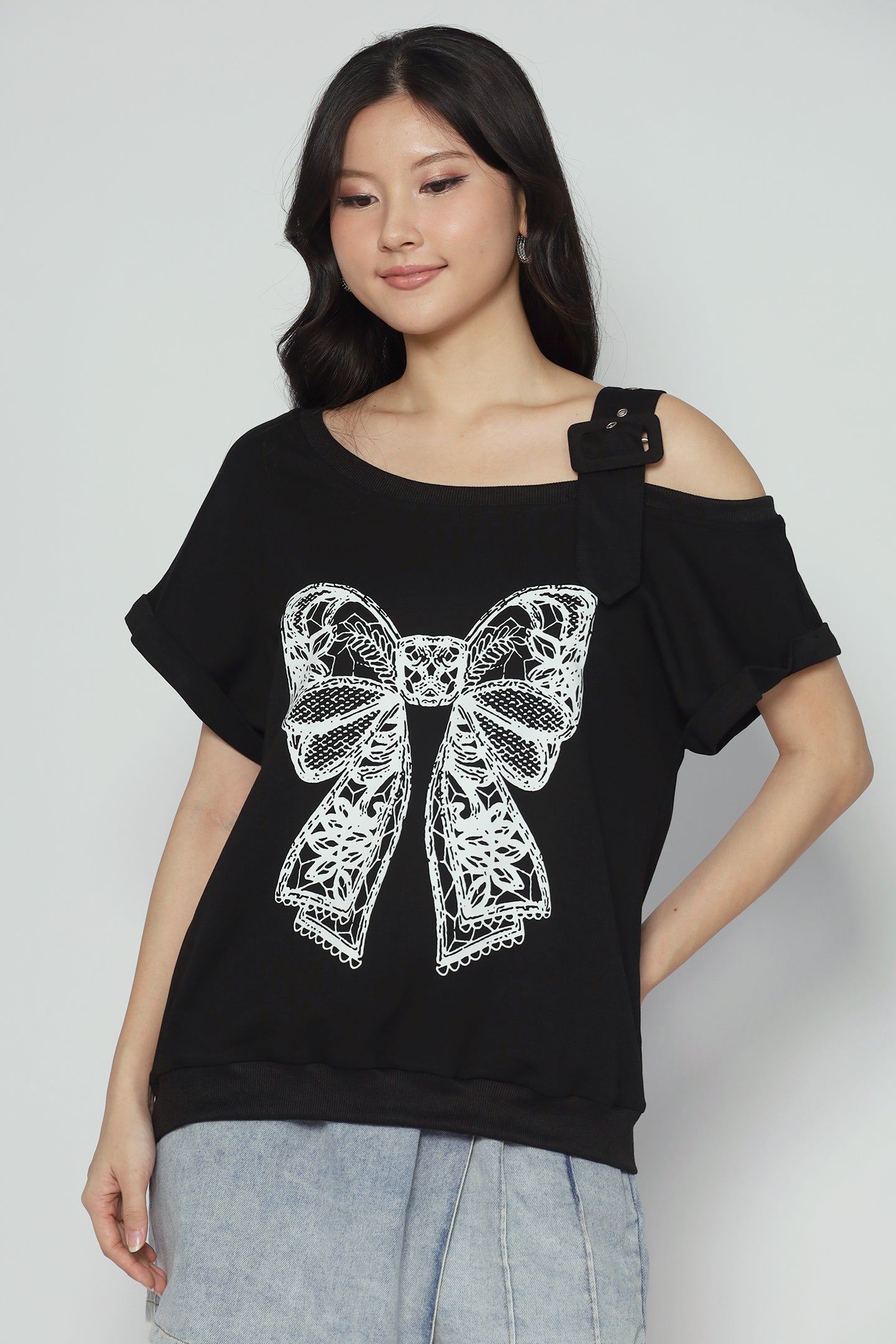 Cute Ribbon Top