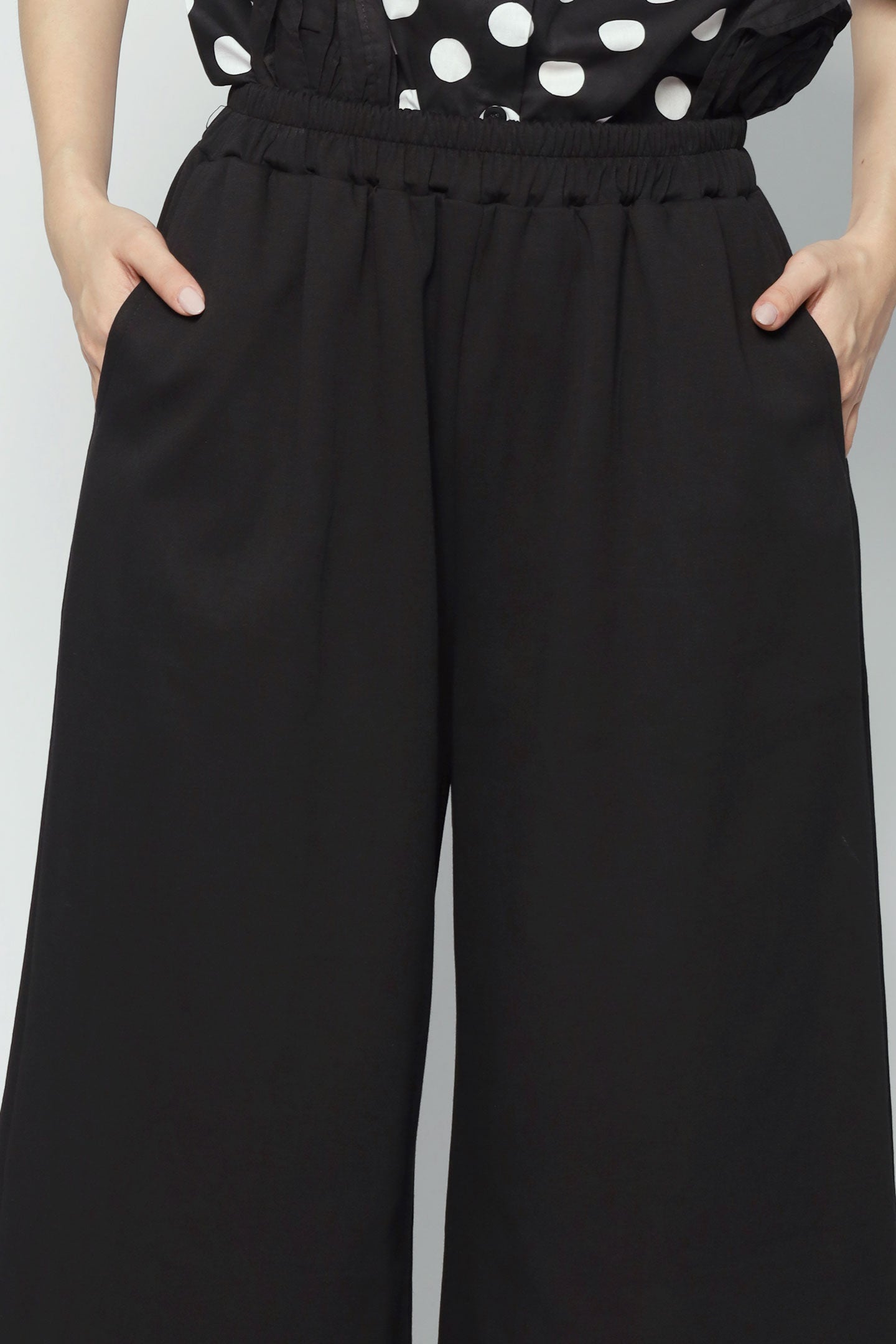 Calista Culottes in Black