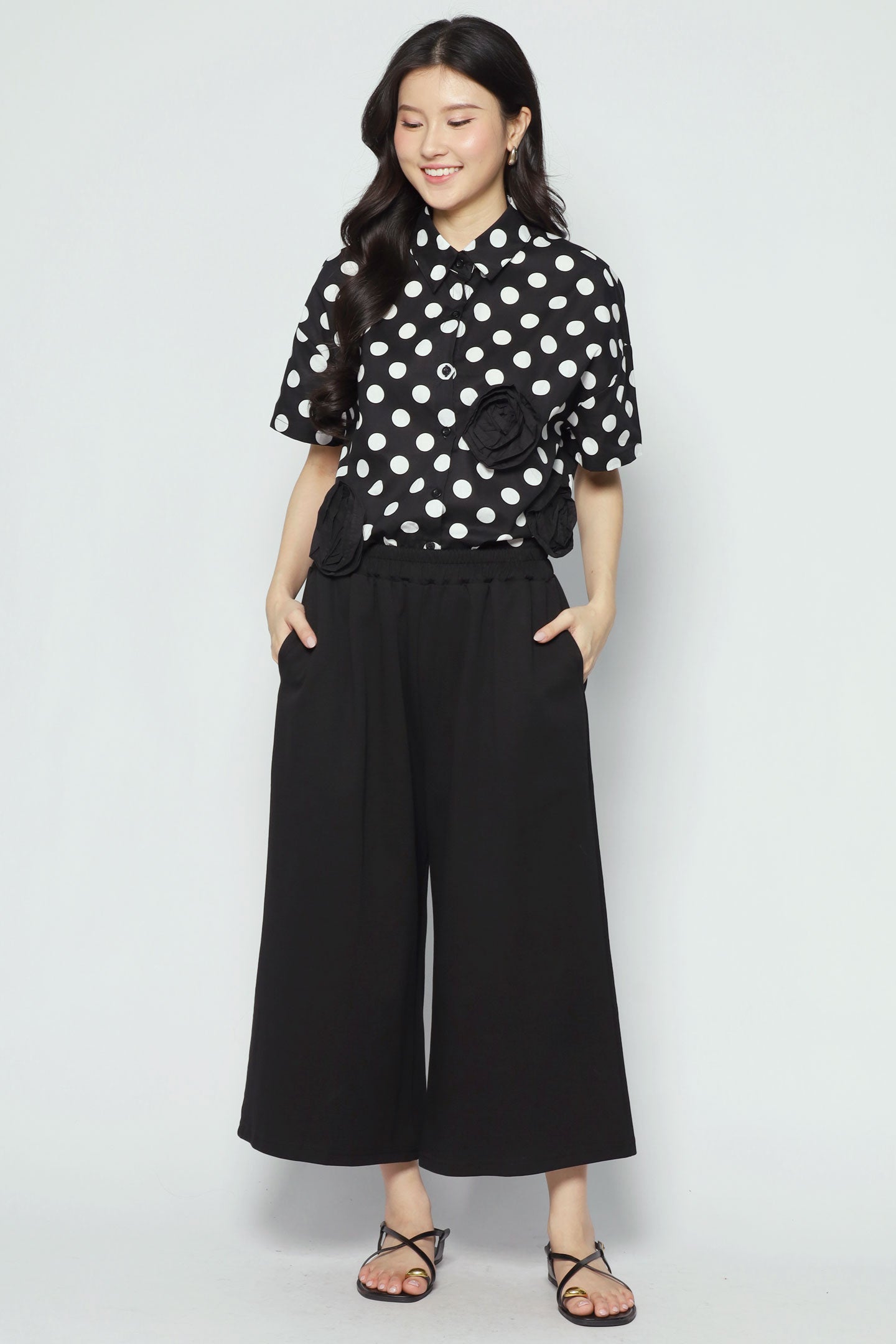 Backorders Calista Culottes in Black