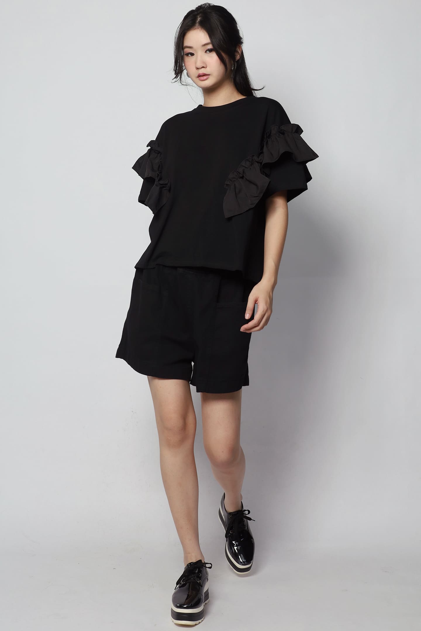 Caran Frill Top in Black
