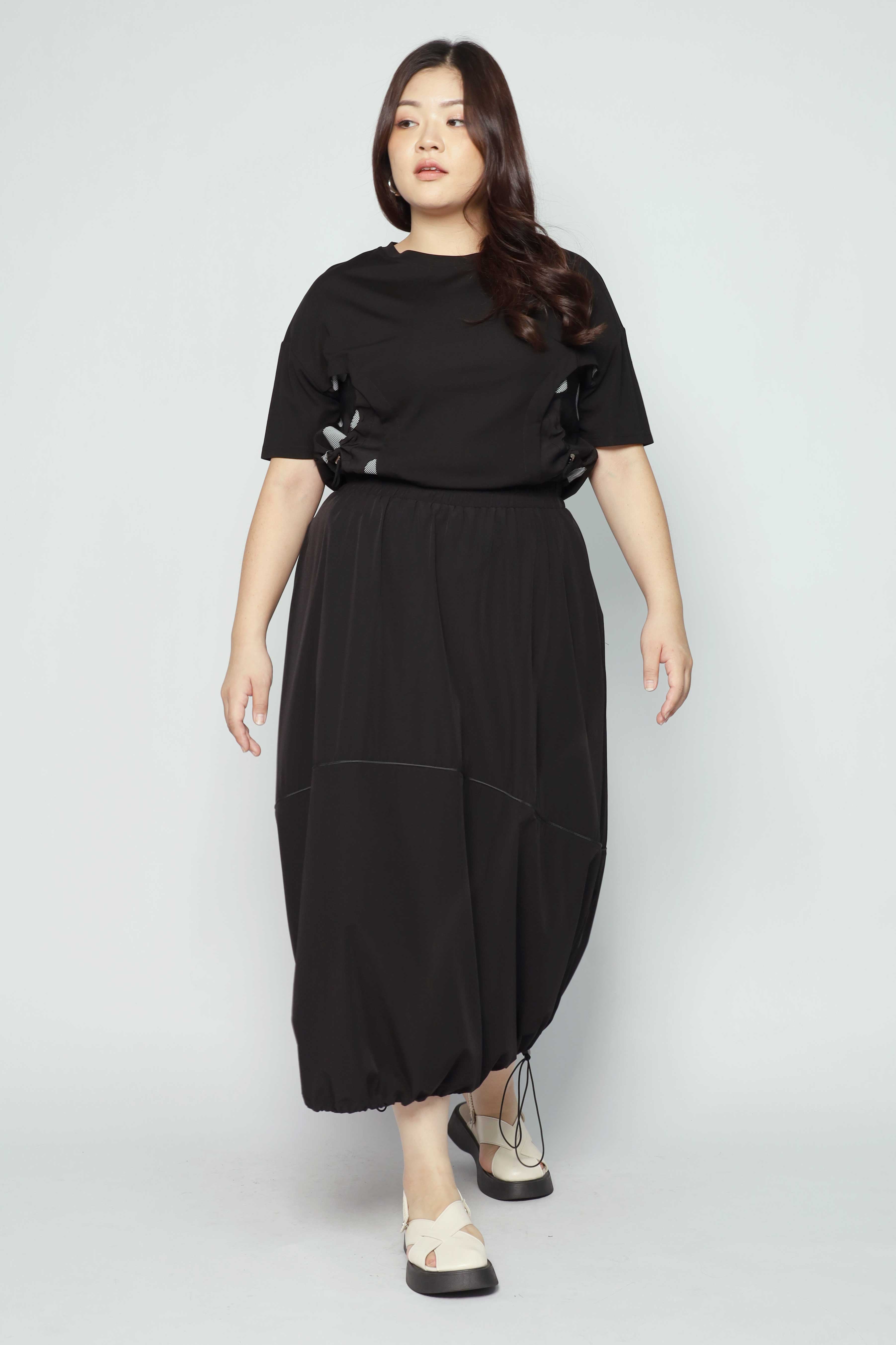 Choi Skirt in Black