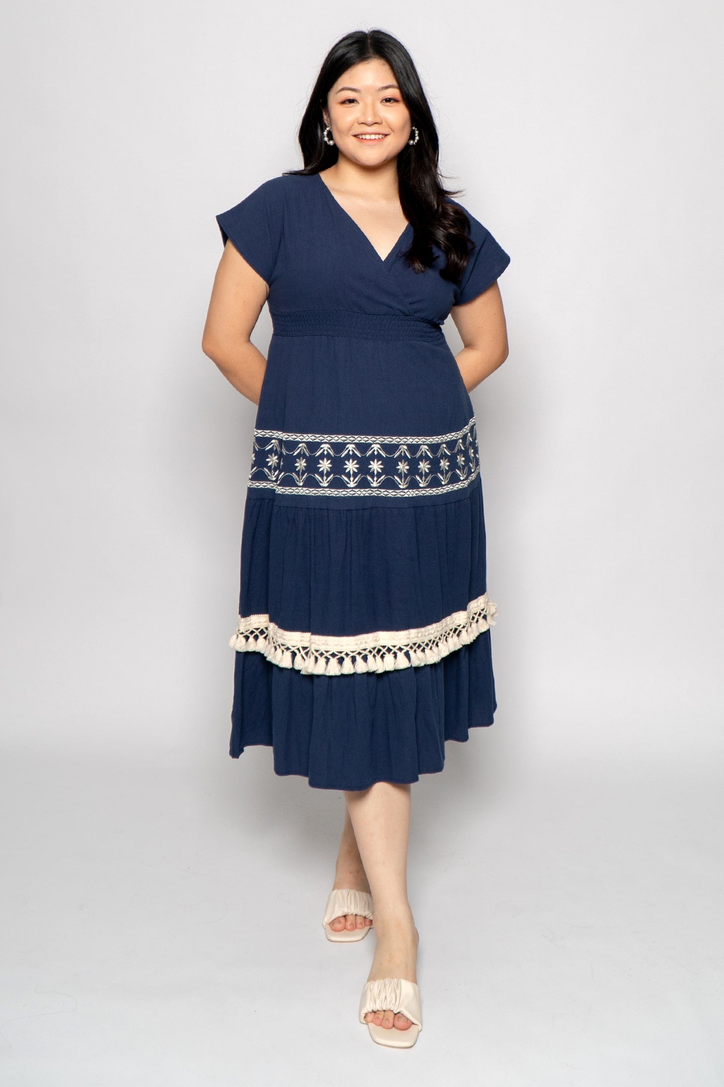 Daniella Embroidery Dress in Blue