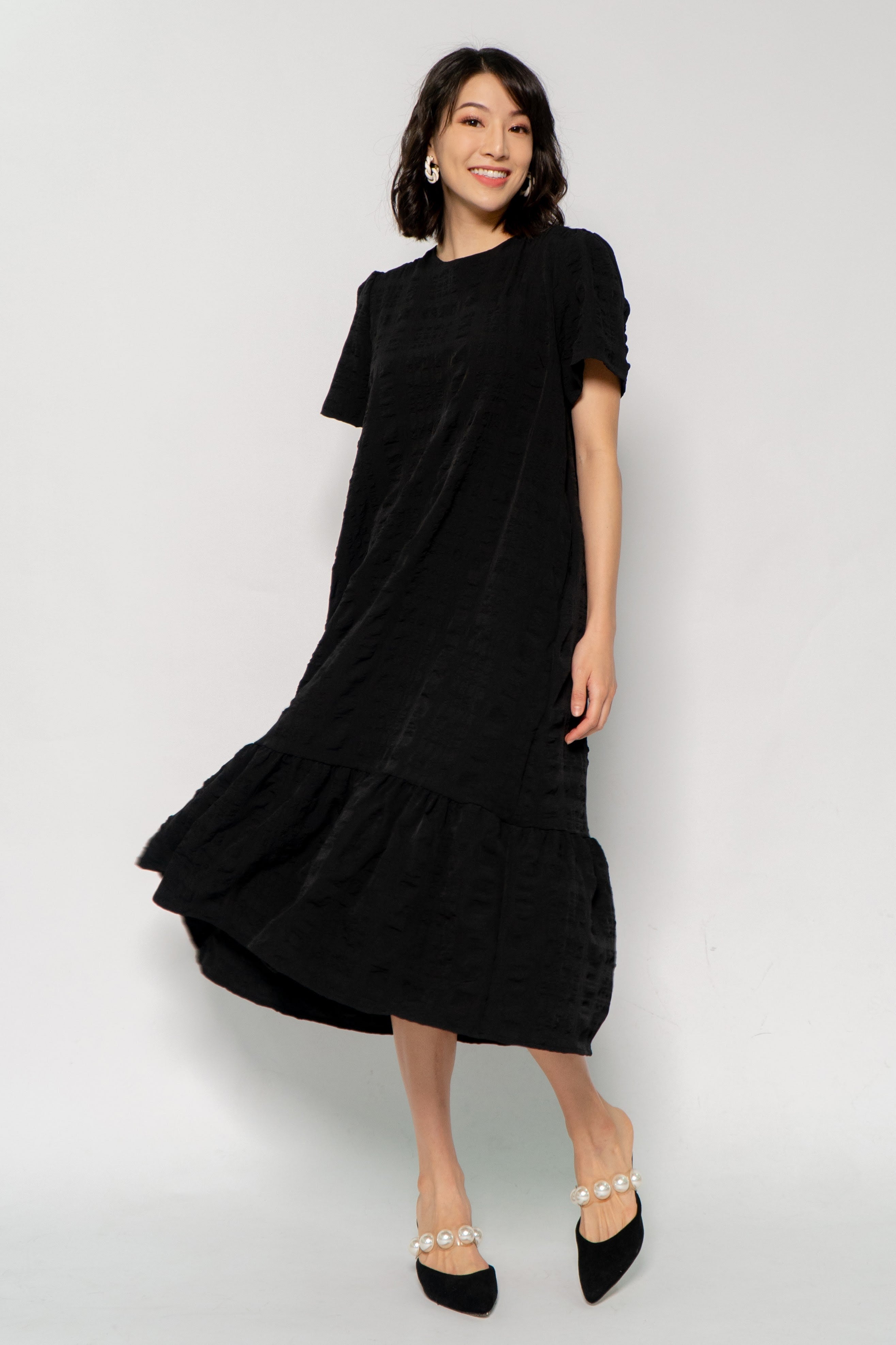 Xing Dress in Black Textured