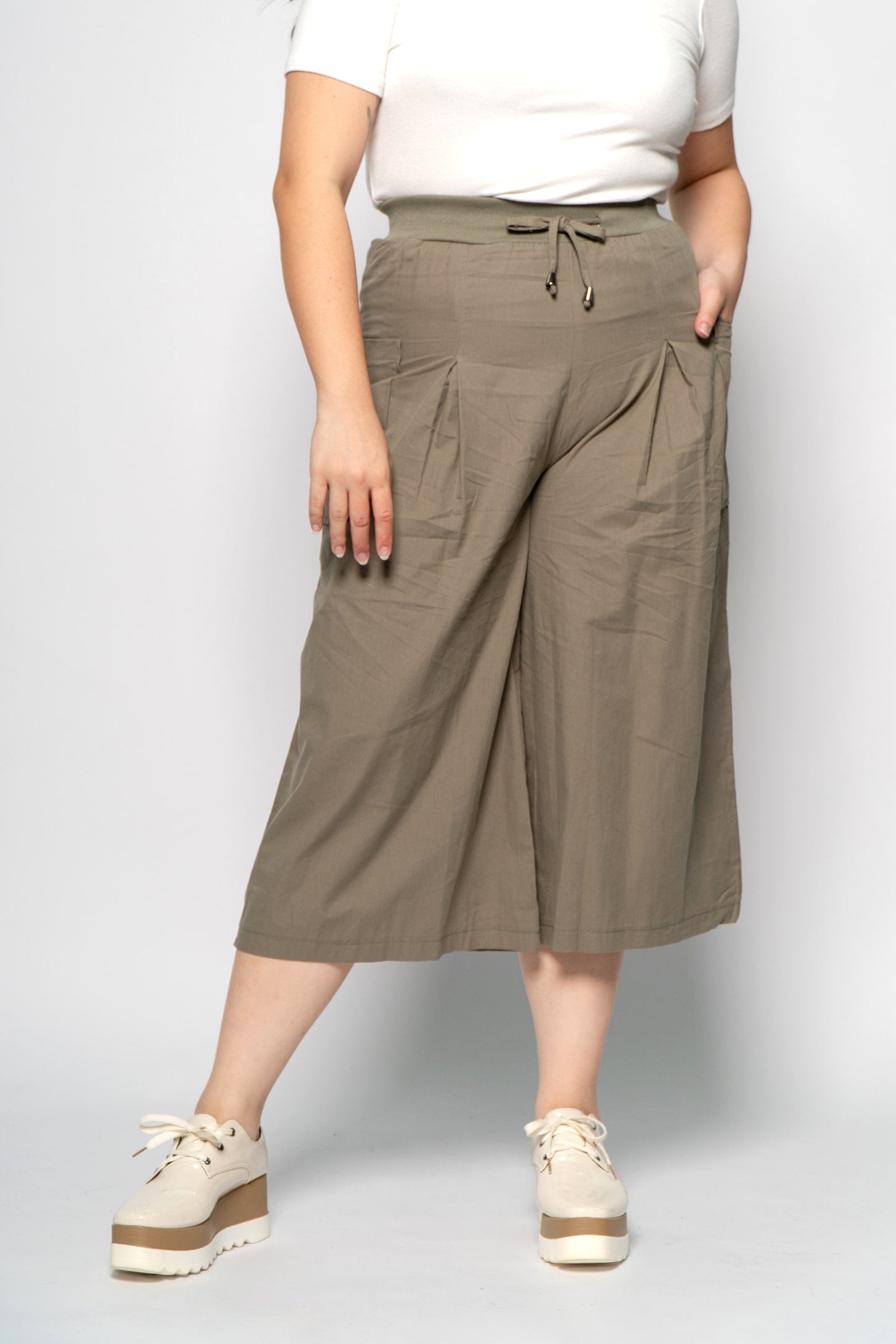 Colson Pants in Green