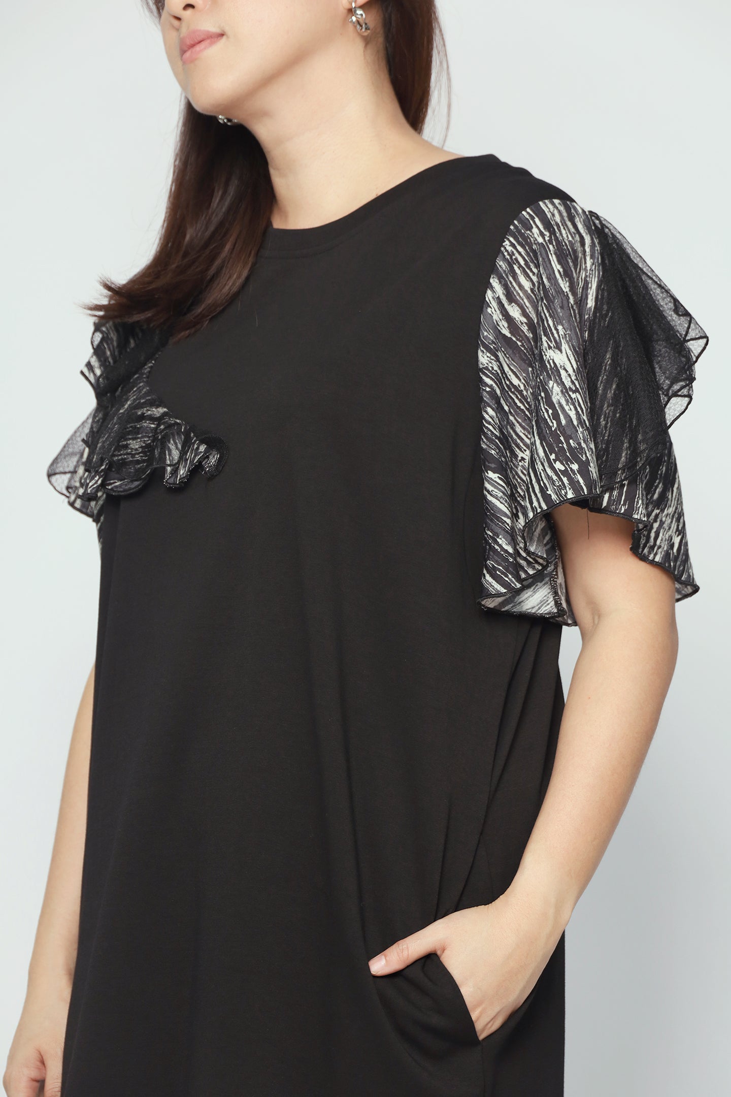 Dulcie Dress in Black