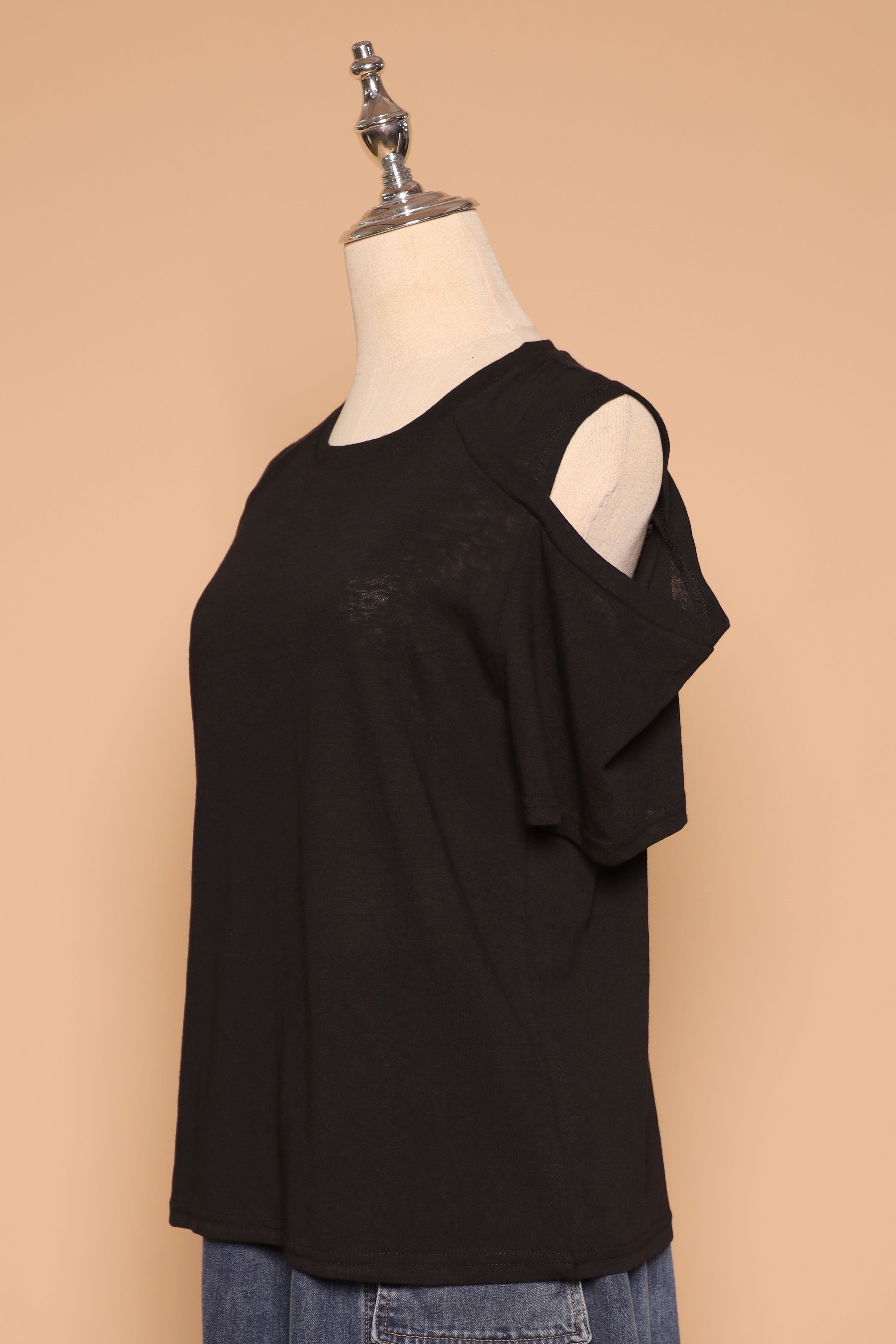 PO - Dew Cold Shoulder Top in Black