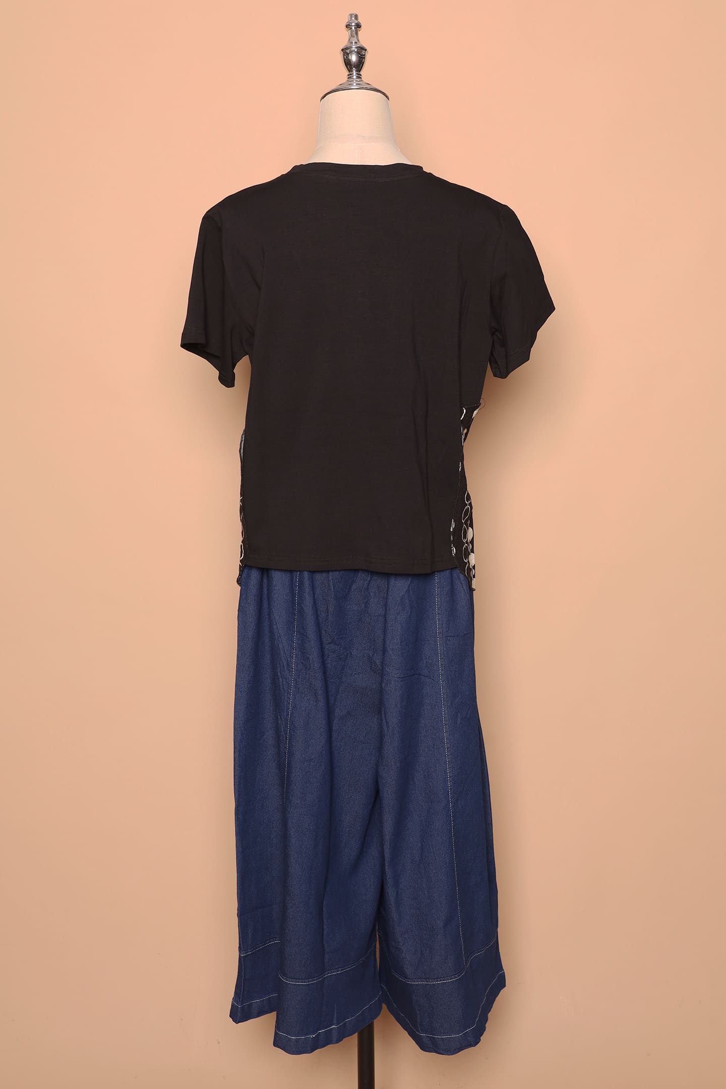 PO - Drew Chain Top in Black