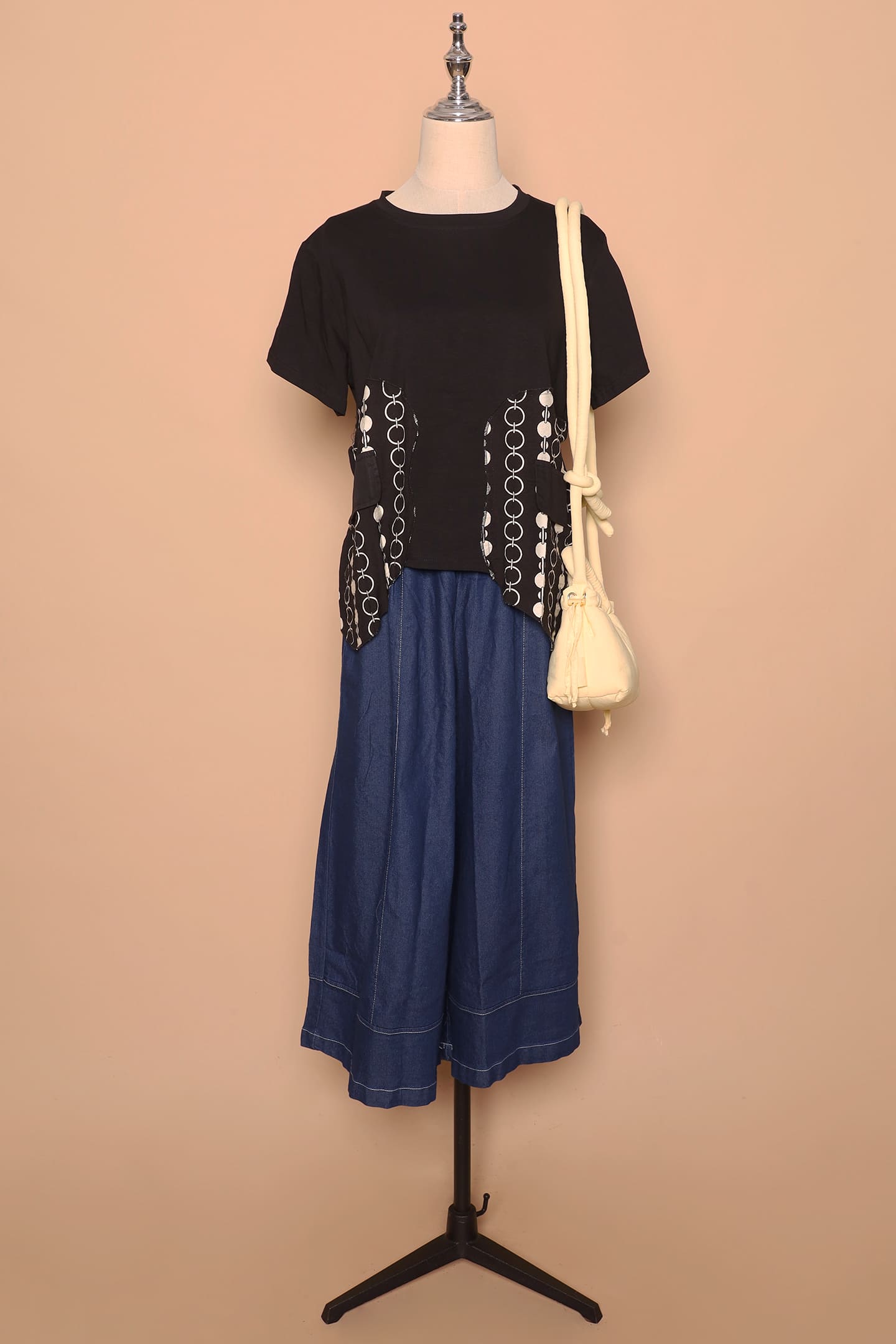 PO - Drew Chain Top in Black