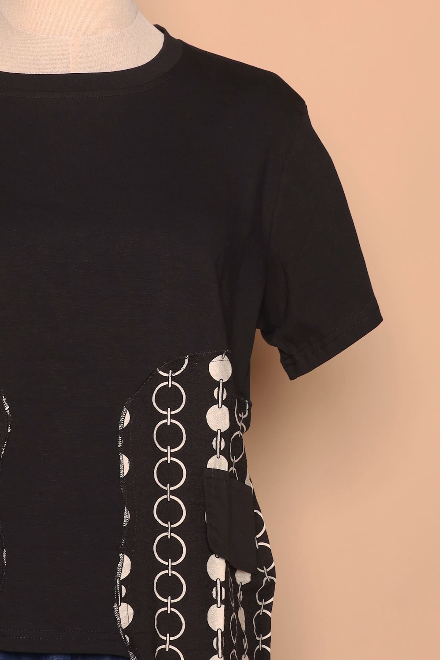PO - Drew Chain Top in Black