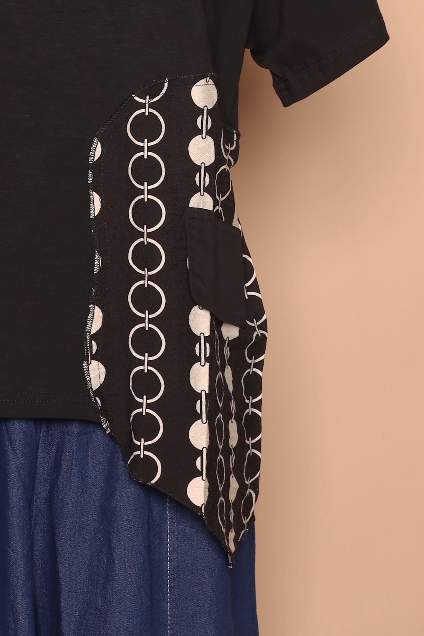 PO - Drew Chain Top in Black