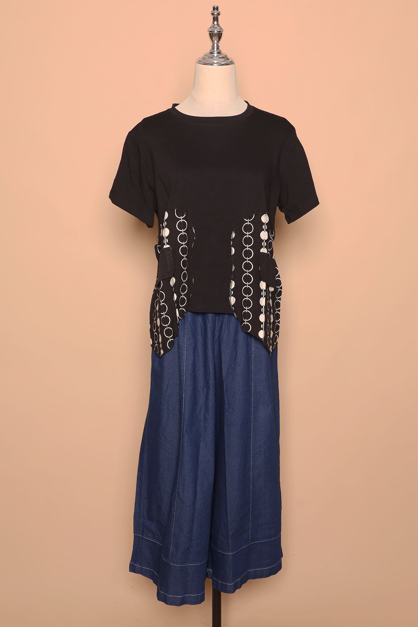 PO - Drew Chain Top in Black