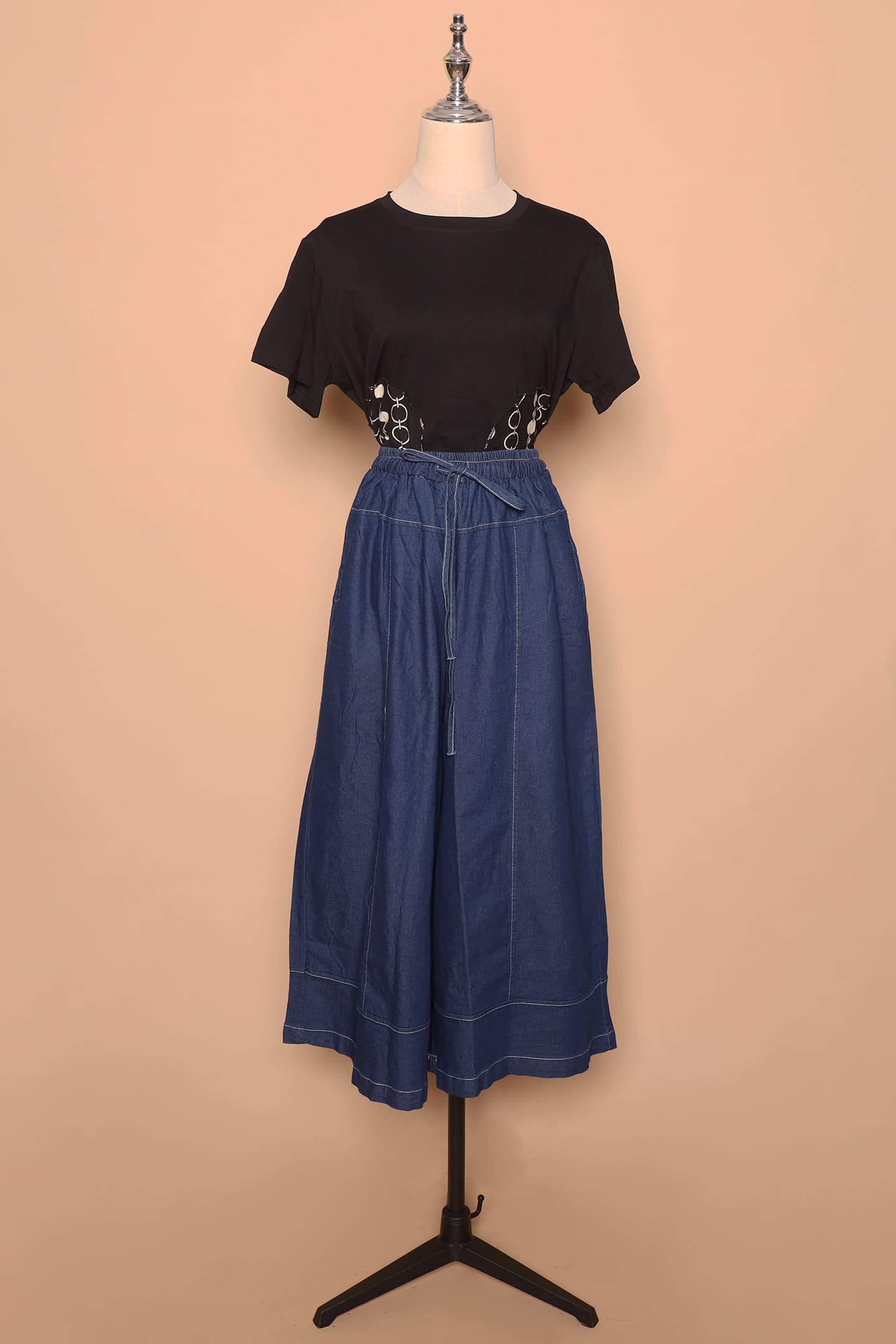 PO - Drew Chain Top in Black
