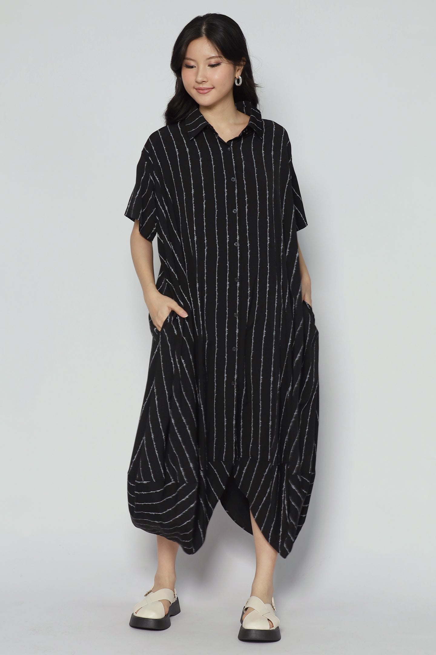 Eunwoo Pinstripes Dress in Black