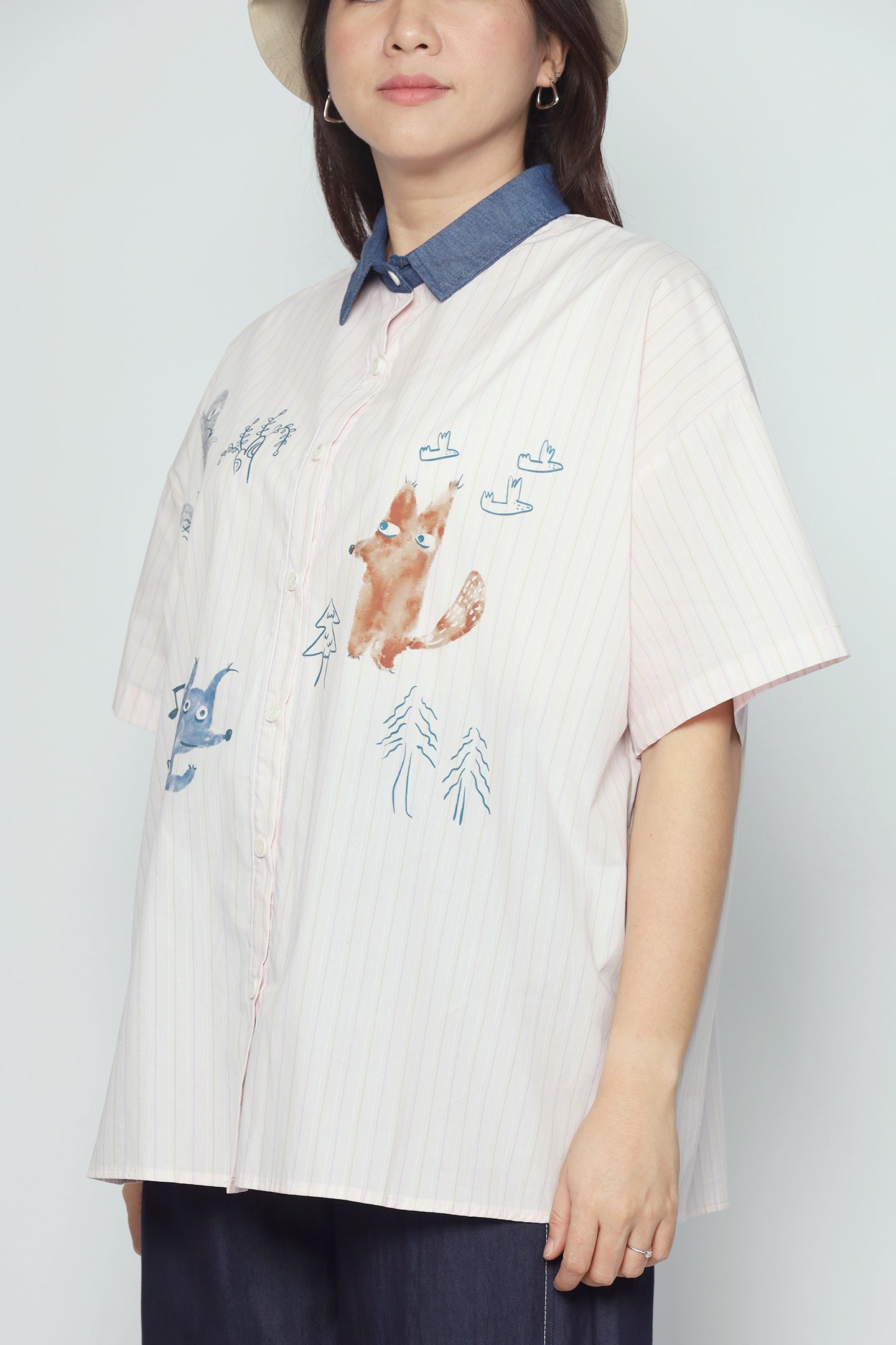 Fuzzy Howl Shirt in Pink