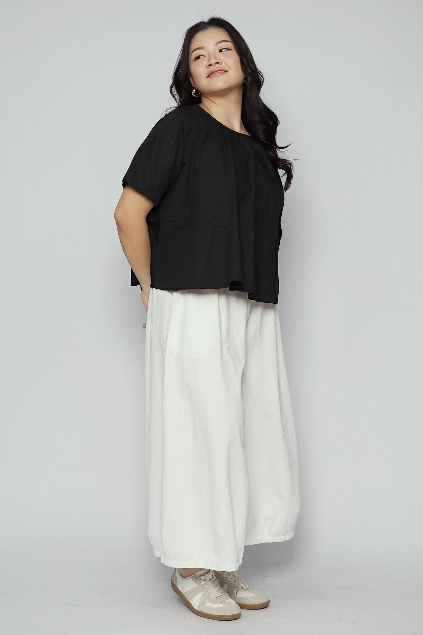 Fara Top in Black