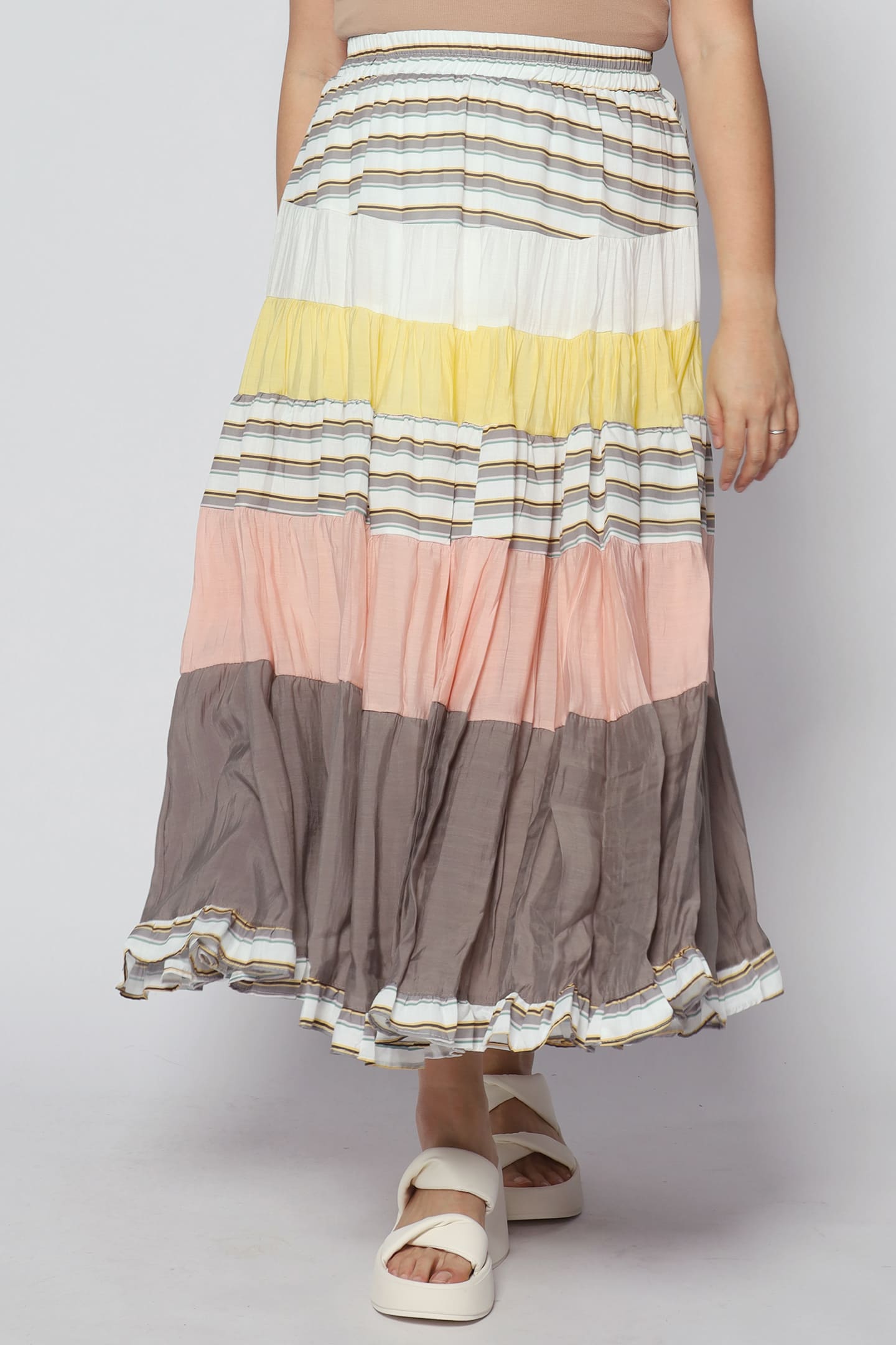 Gabbie Colourblock Skirt in Yellow