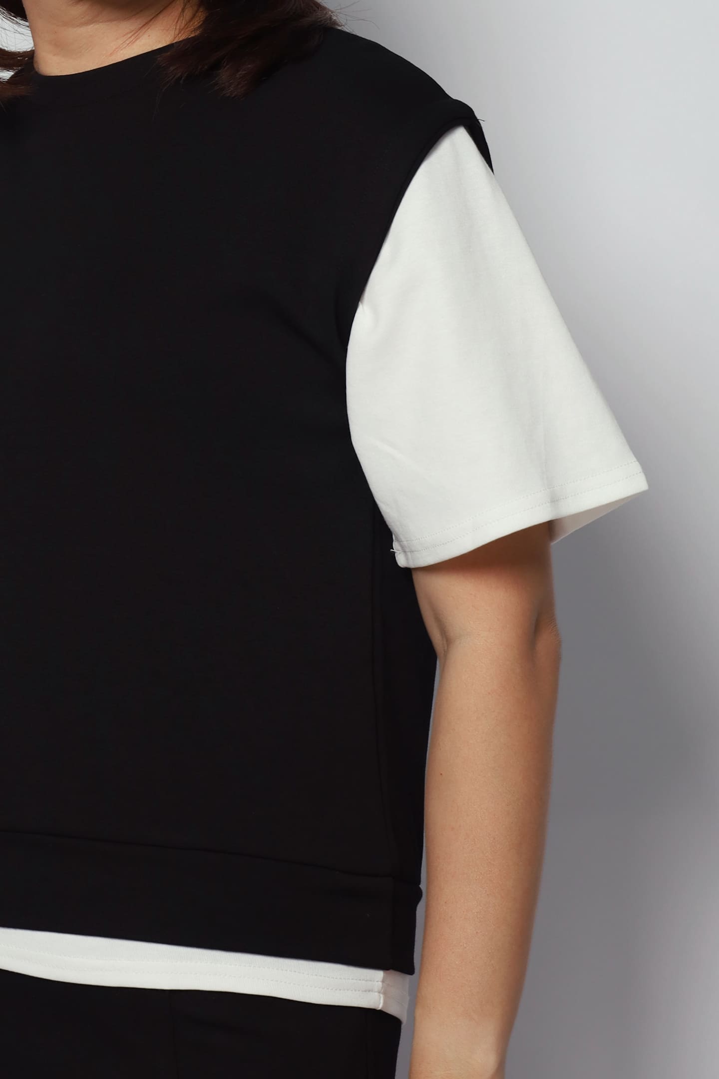 Gael 2 in 1 Top and Skirt Set in Black
